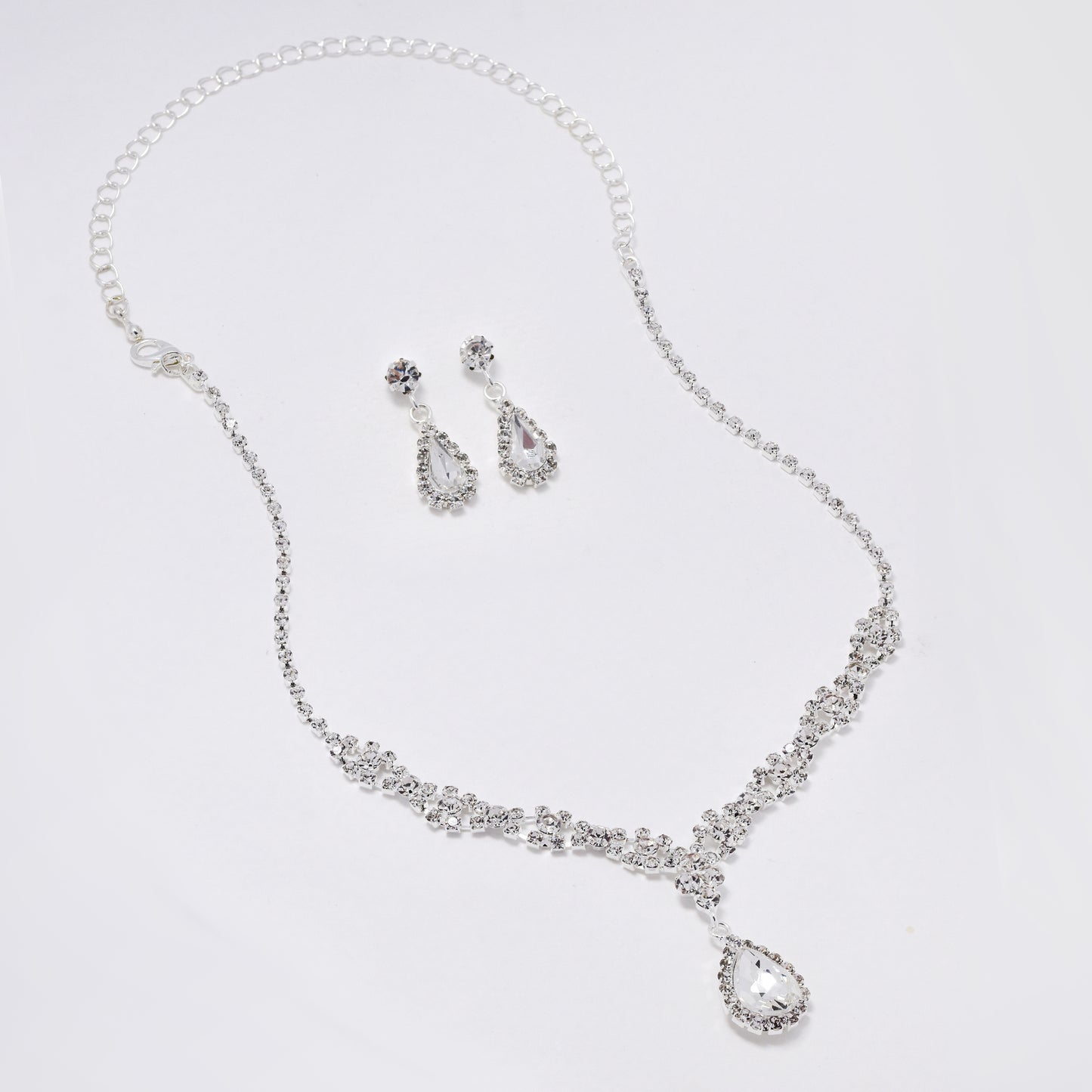 YST6363 - Fashion diamante choker necklace and earring set