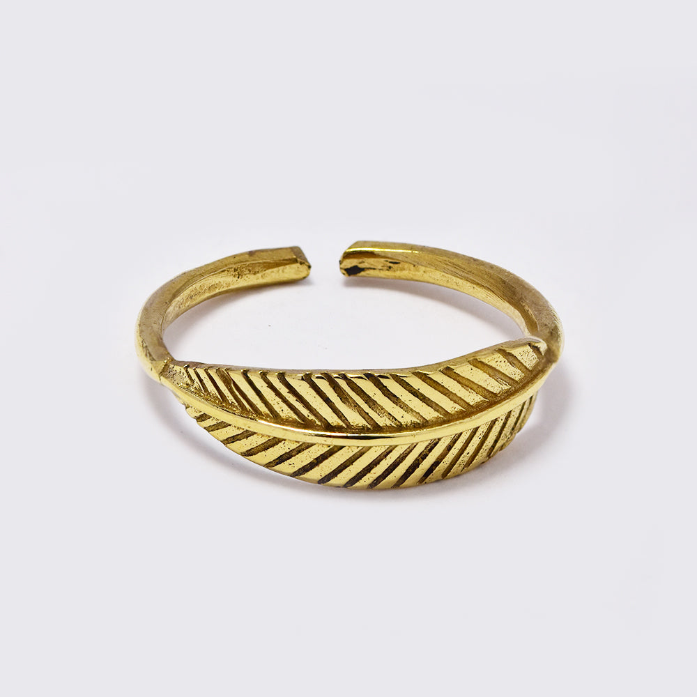 Brass leaf free size ring - IFR626