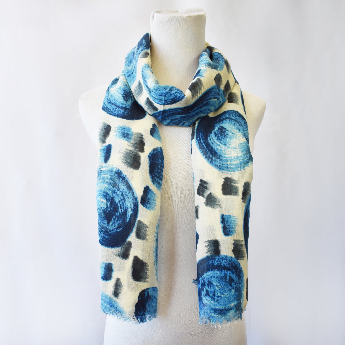 LS4416 - Lightweight circle print scarf