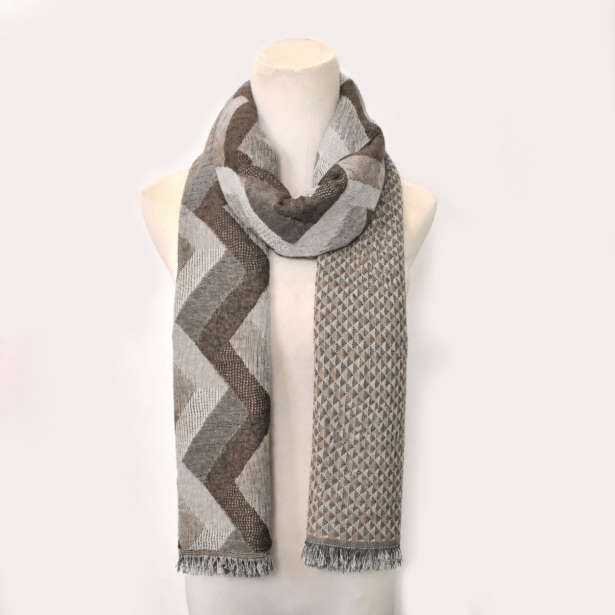 Zigzag frayed tassel scarf - Beige 180cm x 70cm - LS8285
