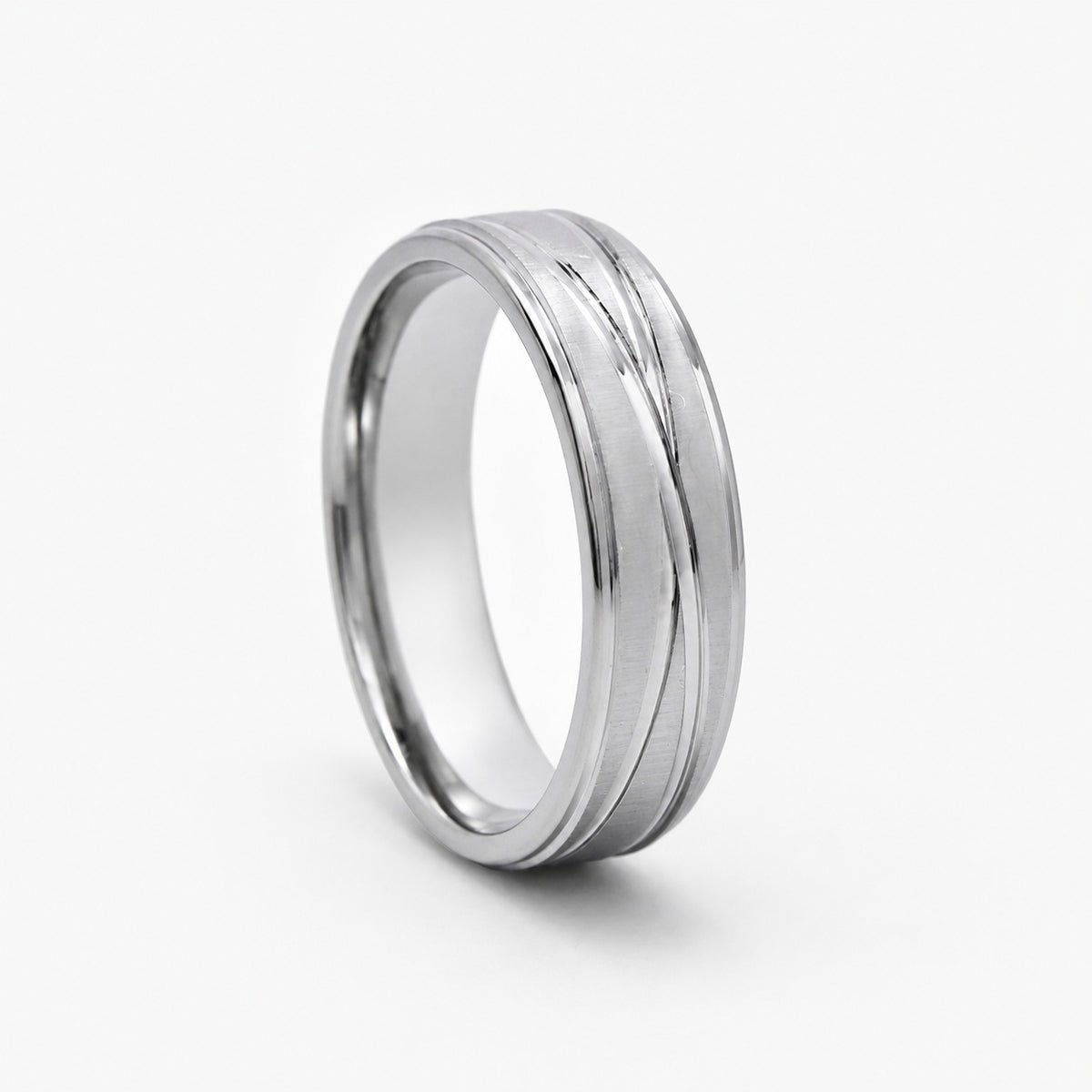 NCSSR031 - Steel ring with shiny ribbons