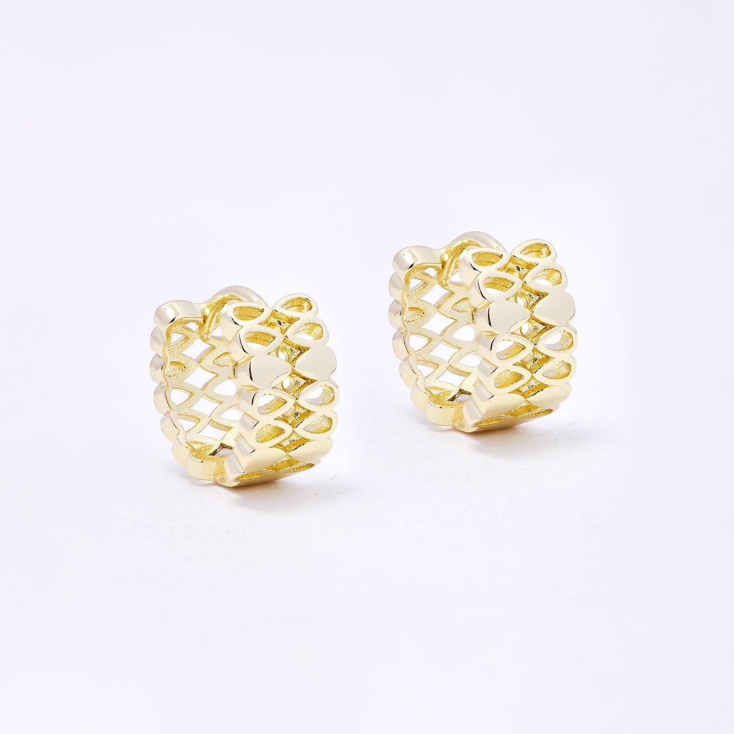 PYE7233 - Premium brass 14mm x 7mm infinity pattern hoop earring
