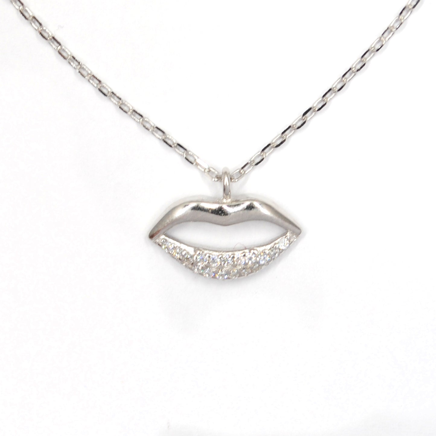 925 Silver cubic zirconia lips necklace - SGN777