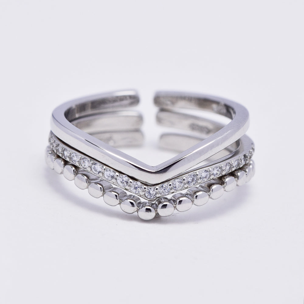 SMR3005 - 925 Silver 3 stack V rings