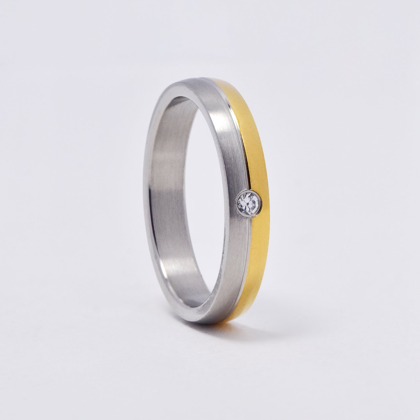 SSMR3094 - Steel 4mm two tone CZ band