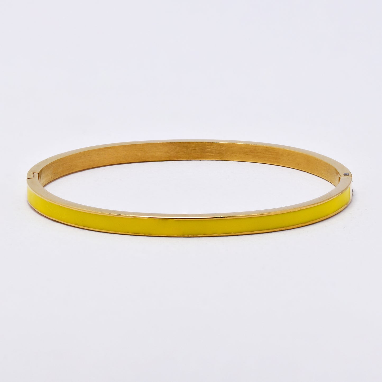 SSYB6276 - St Steel 65mm x 55mm x 4mm hinged bangle with enamel colour
