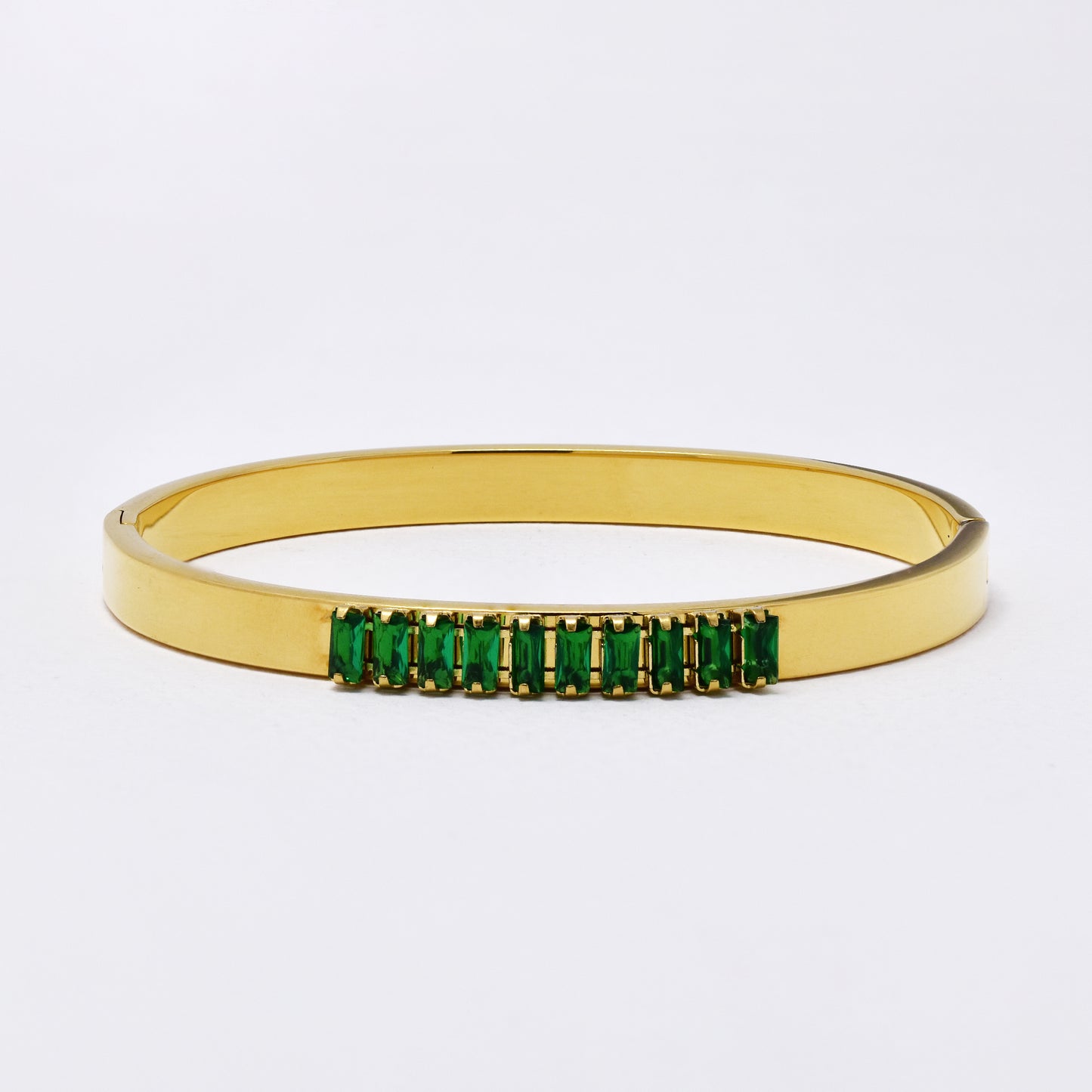 SSYB6286 - St Steel 65mm x 55mm x 6mm hinged bangle with green vertical stone