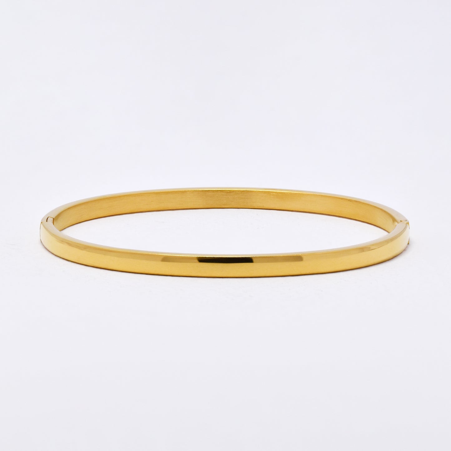 SSYB6297 - St Steel 63mm x 52mm x 4mm domed hinged bangle