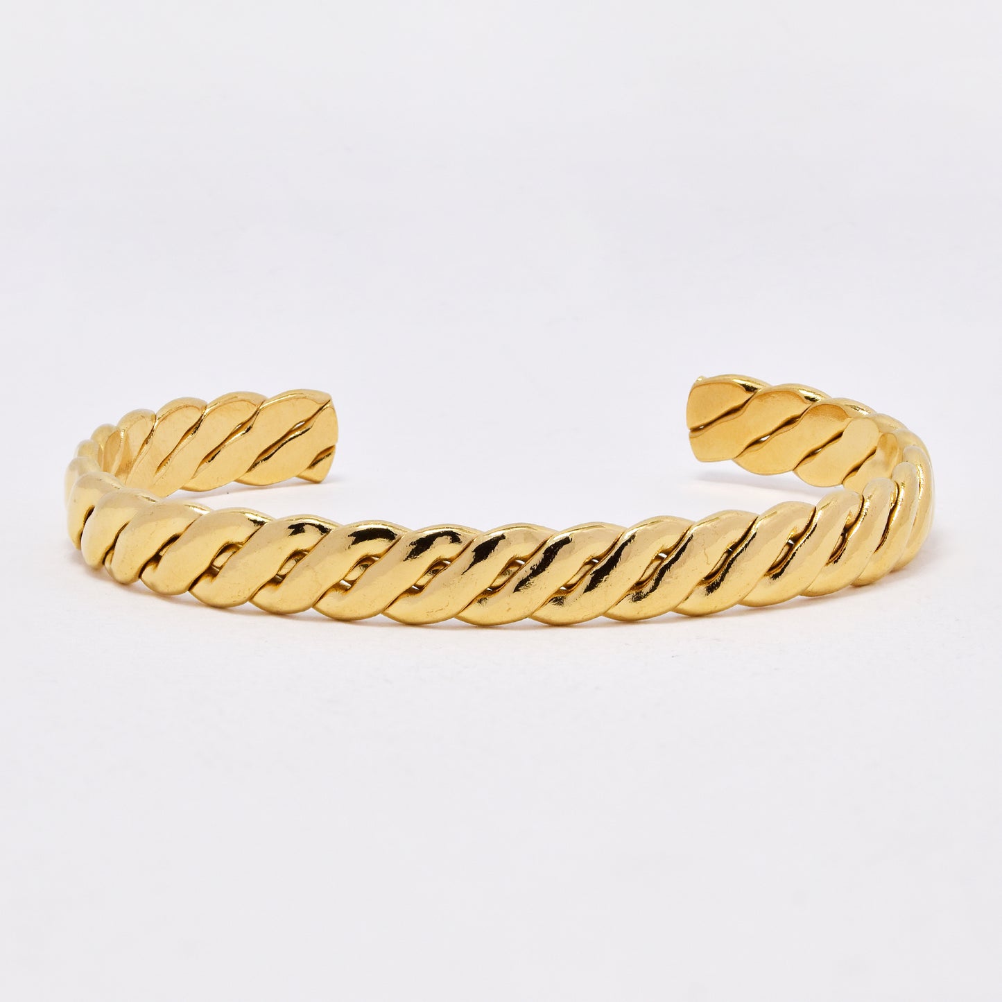 SSYB6435 - St Steel 62mm x 8mm twisty cuff bangle