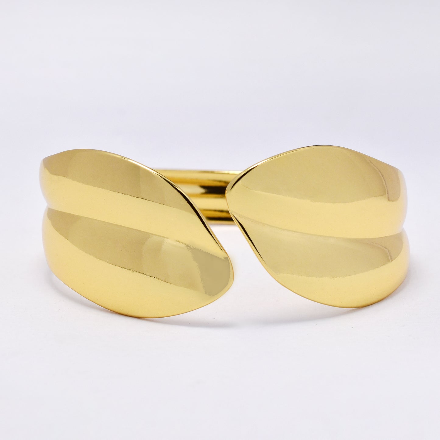 SSYB6846 - Steel 61mm x 51mm open bangle