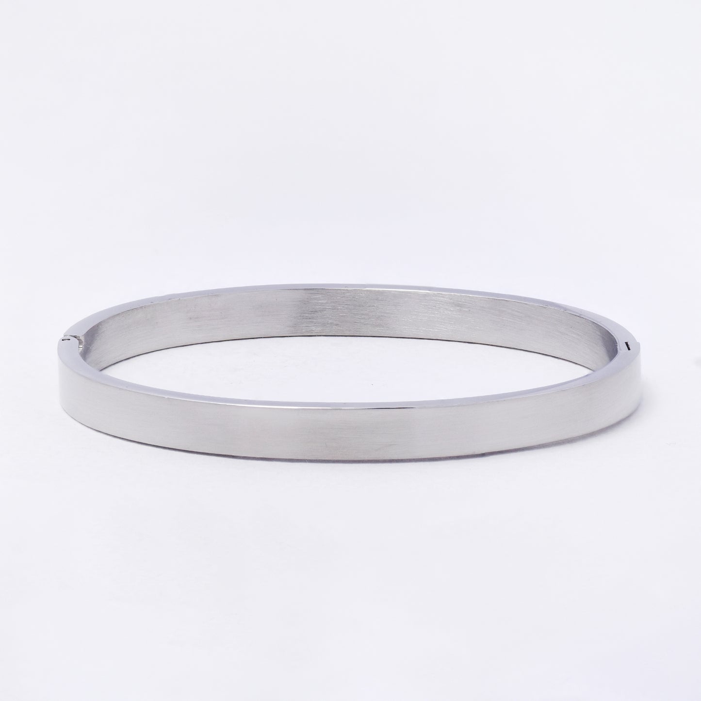 SSYB7243 - Steel 61mm x 49mm x 6mm brushed flat hinged bangle