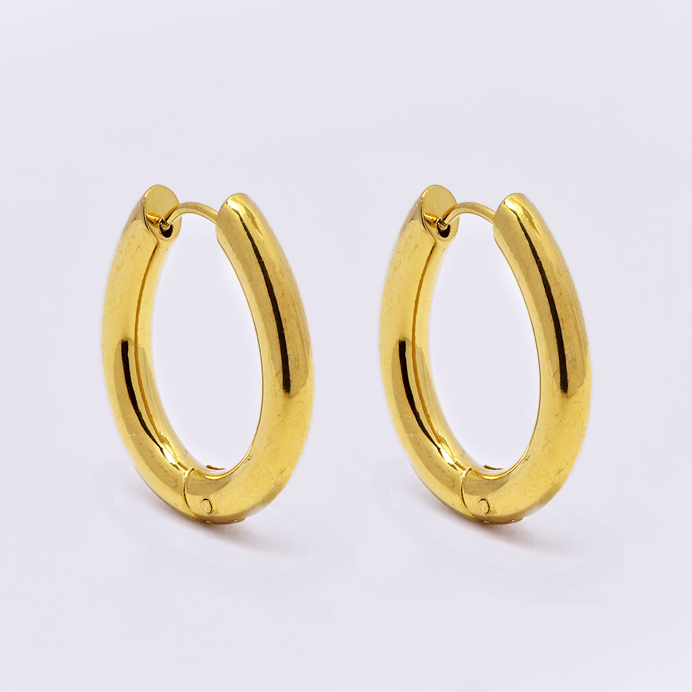 Stainless steel 24x3.5mm Oval hoop earring - SSYE5229
