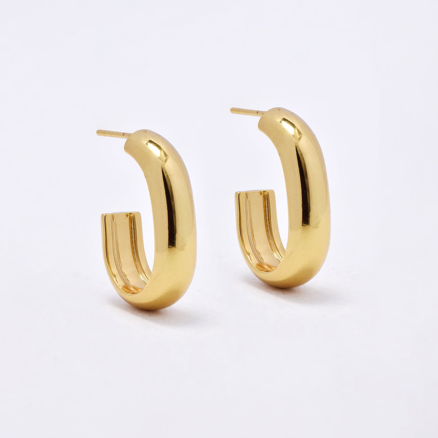 SSYE5974 - St Steel 23mm x 18mm oval hoop with pin earring