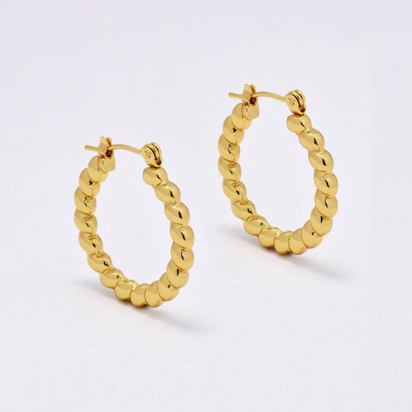 SSYE5980 - 26mm x 25mm bubble hoop earring