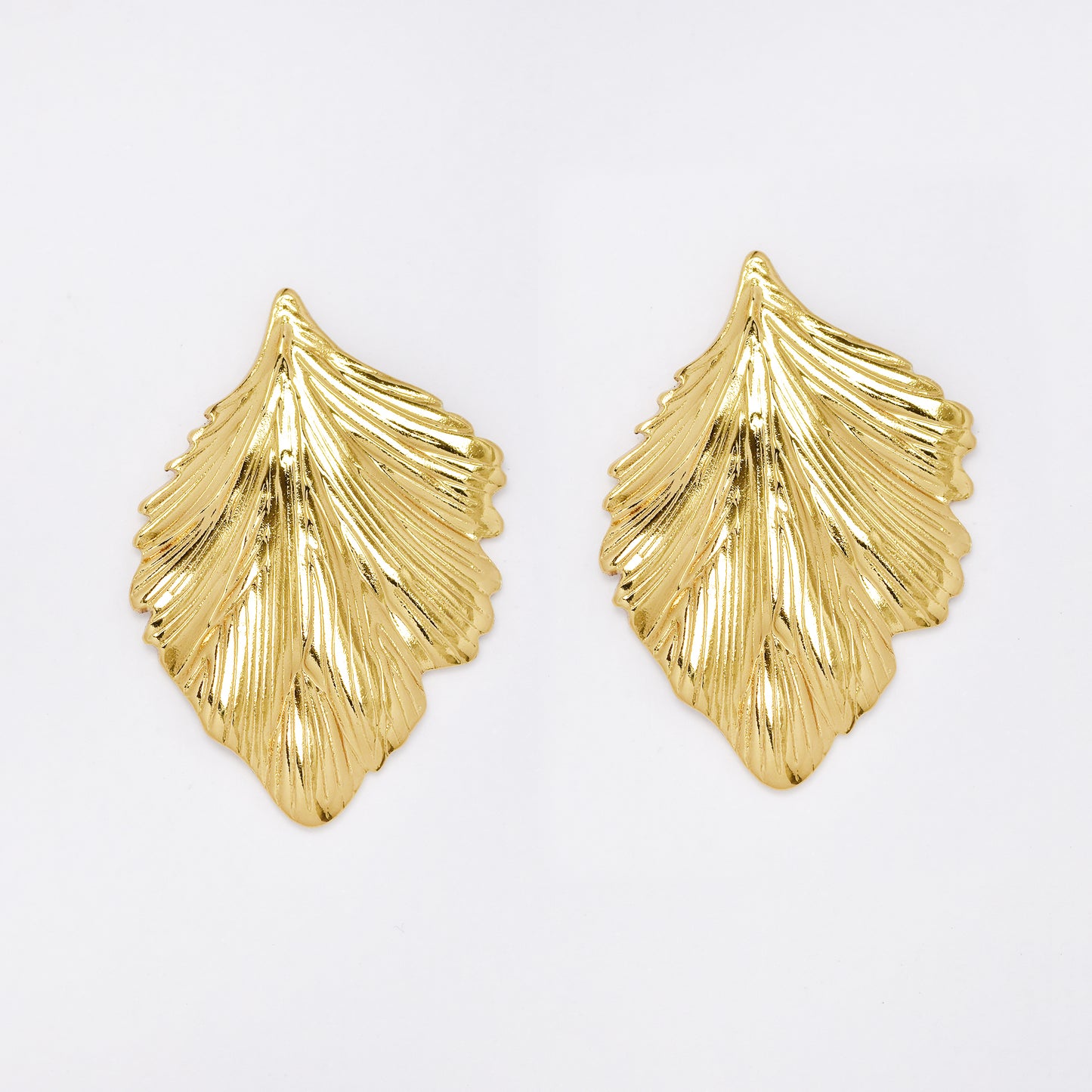 SSYE5985 - 35mm x 24mm statement leaf stud earring