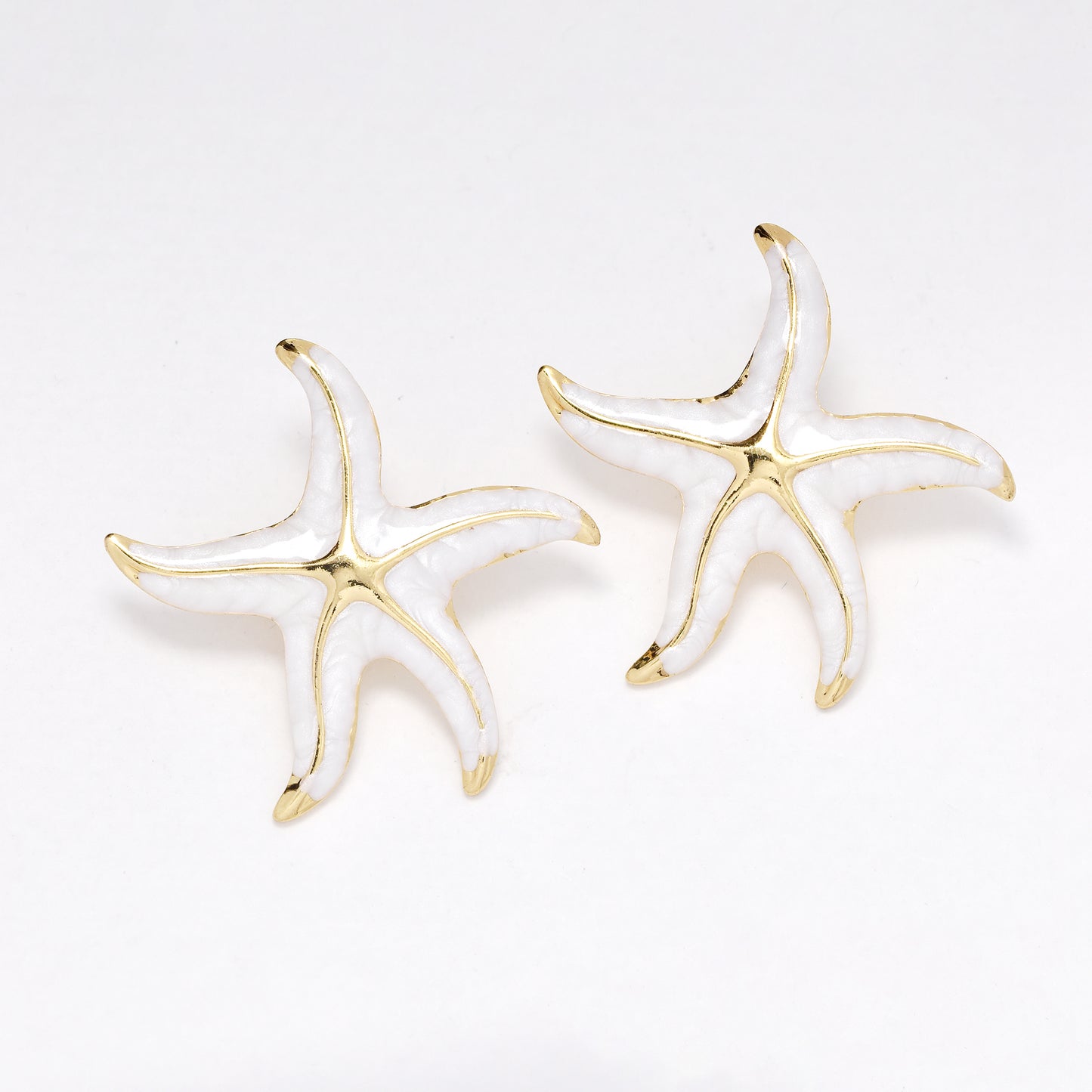 SSYE6385 - St Steel 34.2mm x 34.5mm colour starfish earring