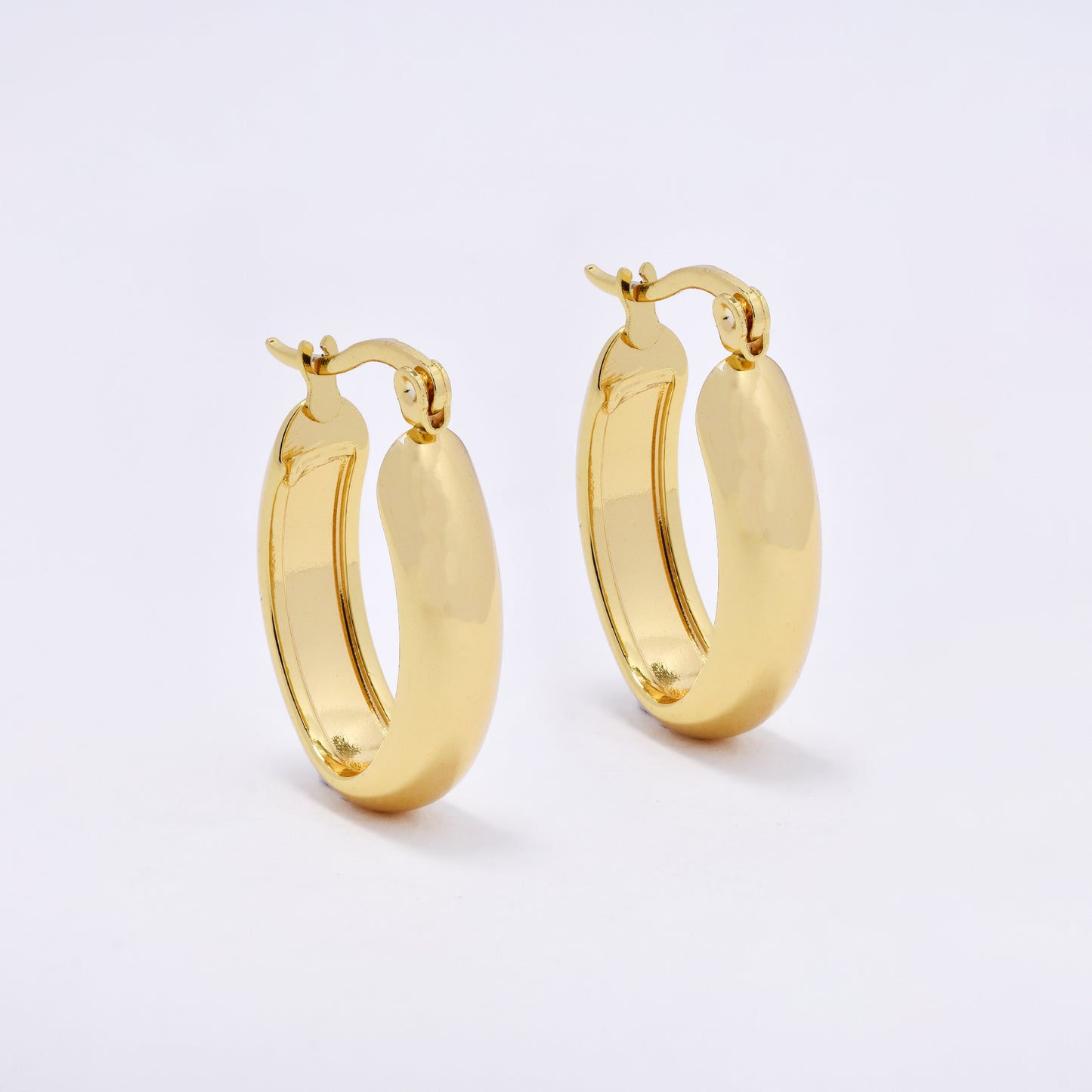 SSYE6810A - Steel 23mm x 6mm oval hoop earring