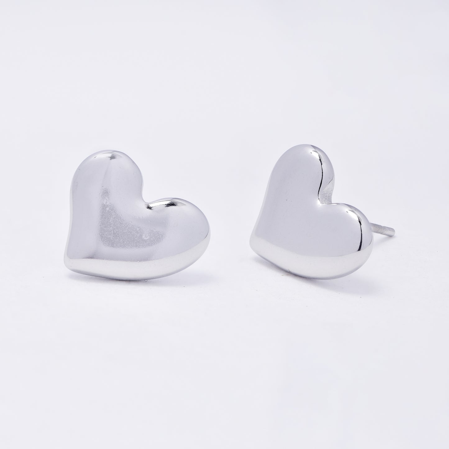 SSYE6954 - Steel 10.5mm x 12.5mm balloon heart stud earring