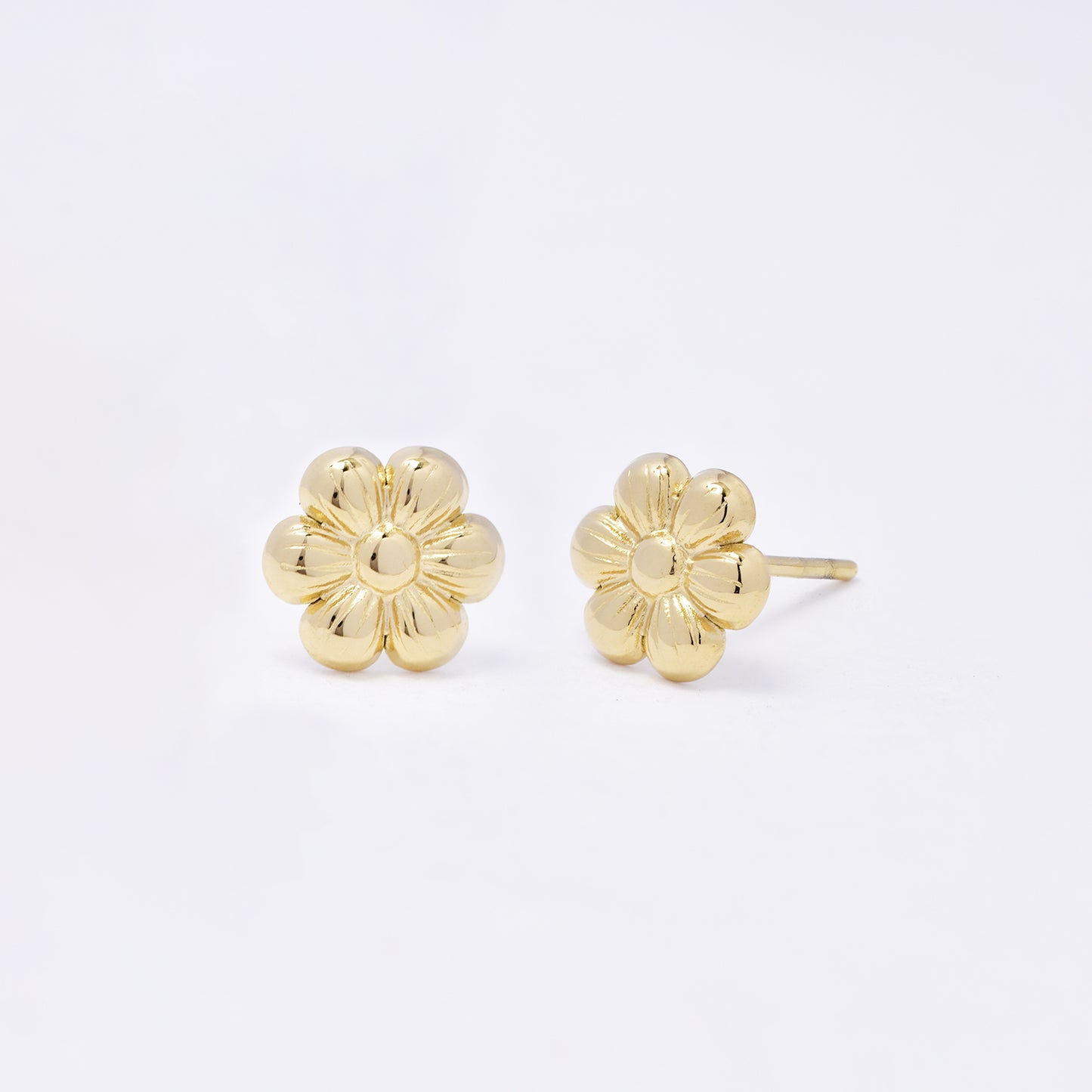 SSYE6956 - Steel 8mm x 6mm flower stud earring