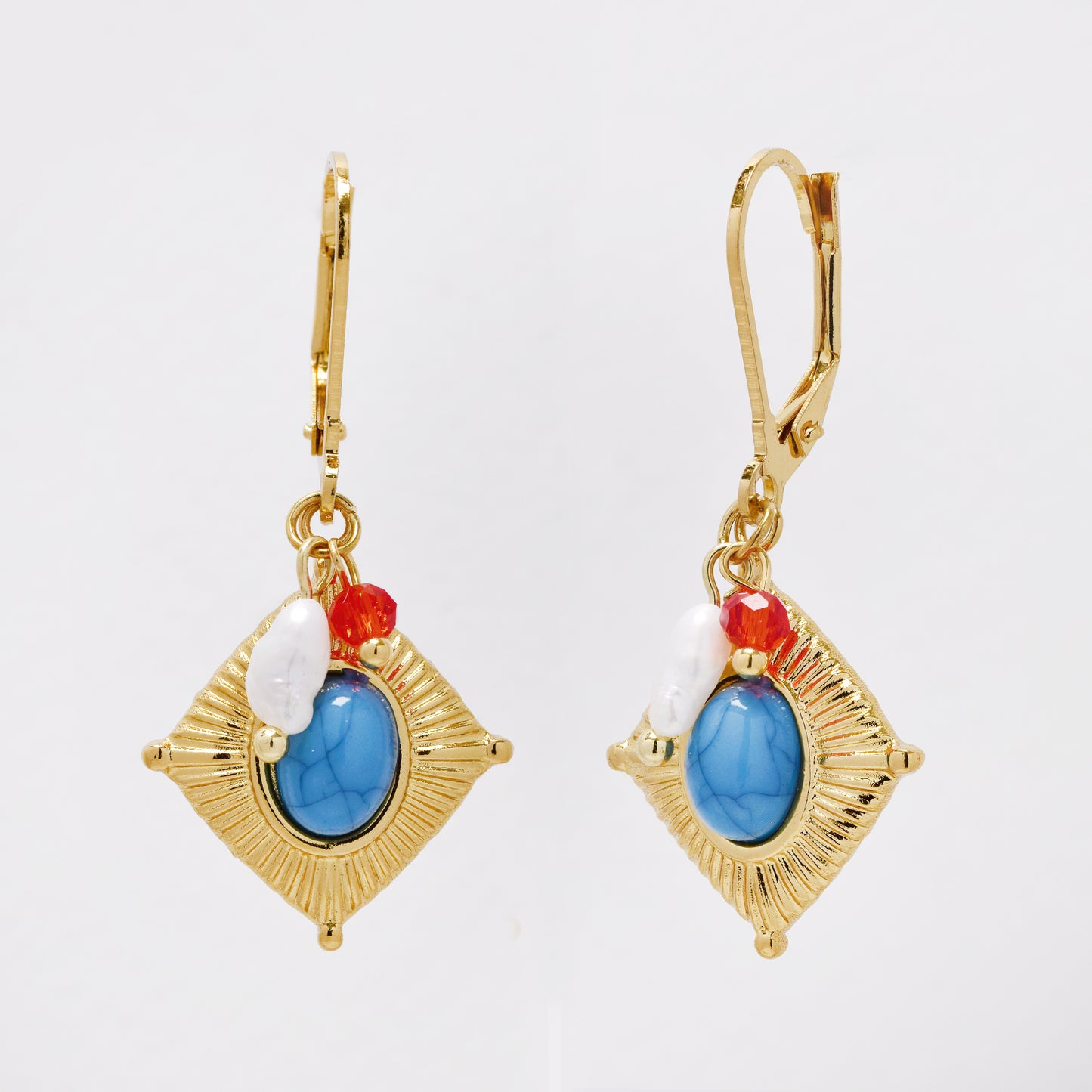 SSYE7372 - Steel diamond shaped lined disk drop earring with faux pearl & bead