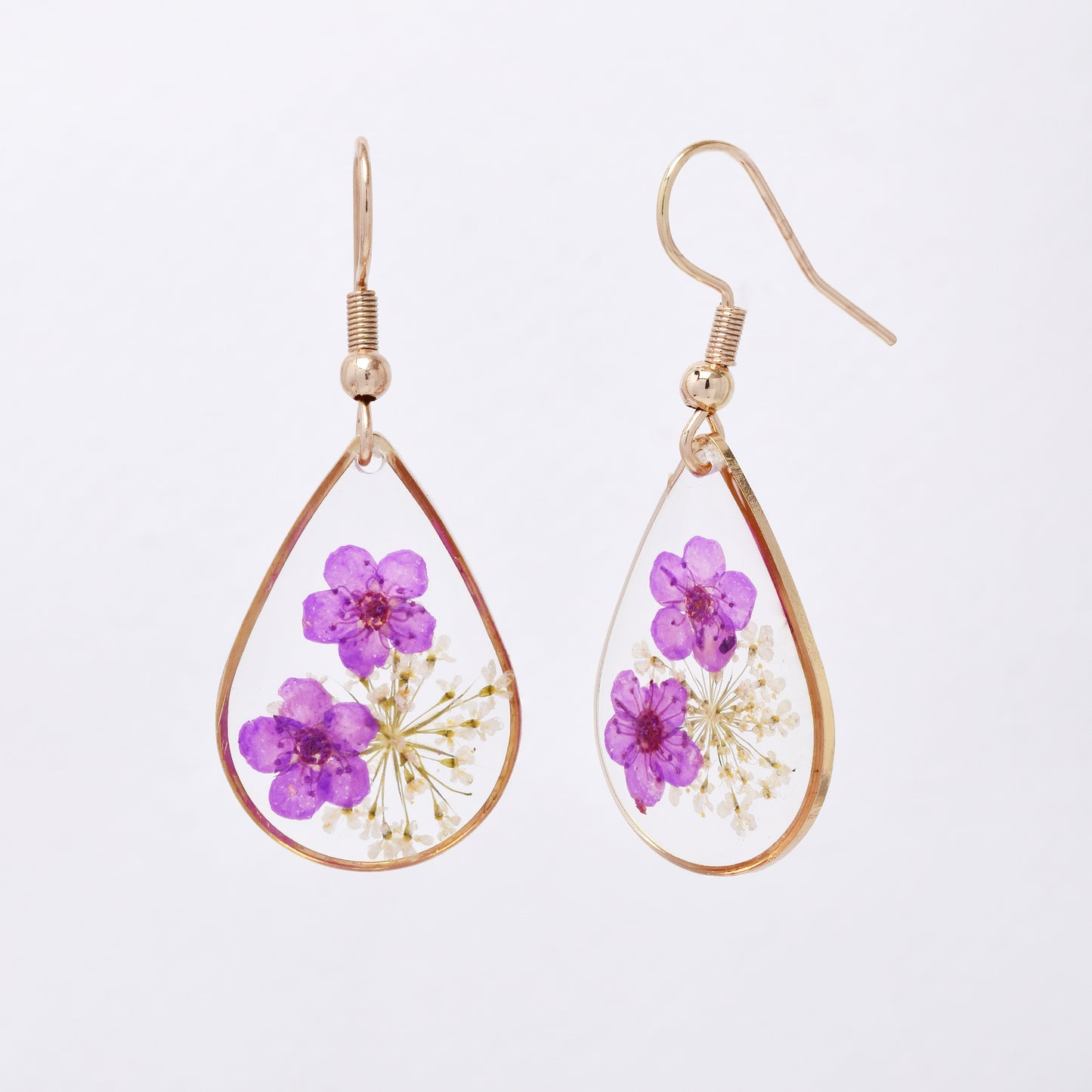 SSYE7435 - Steel 25mm x 17mm teardrop floral resin drop earring