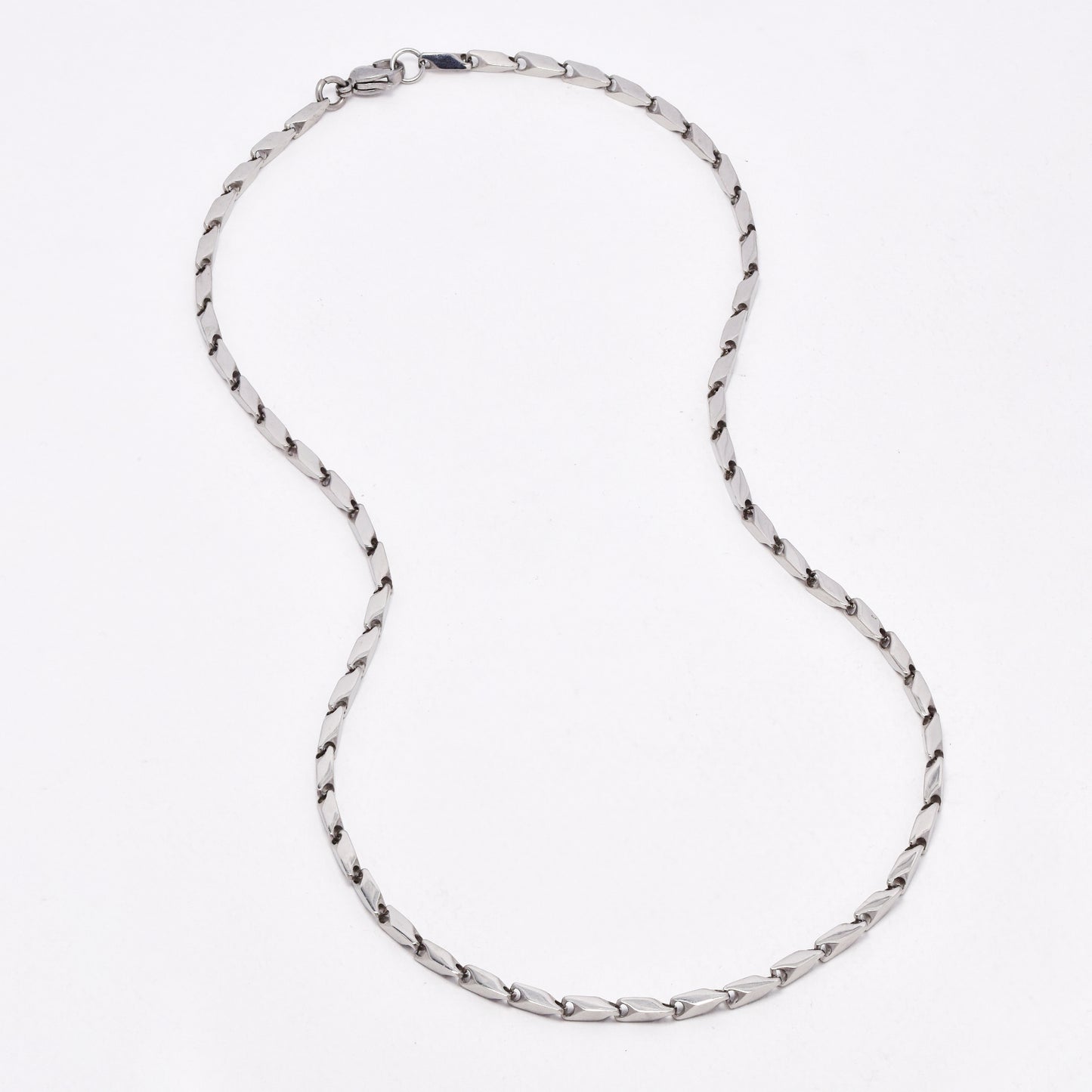 SSYN6580 - St Steel 54cm x 4mm fancy link necklace