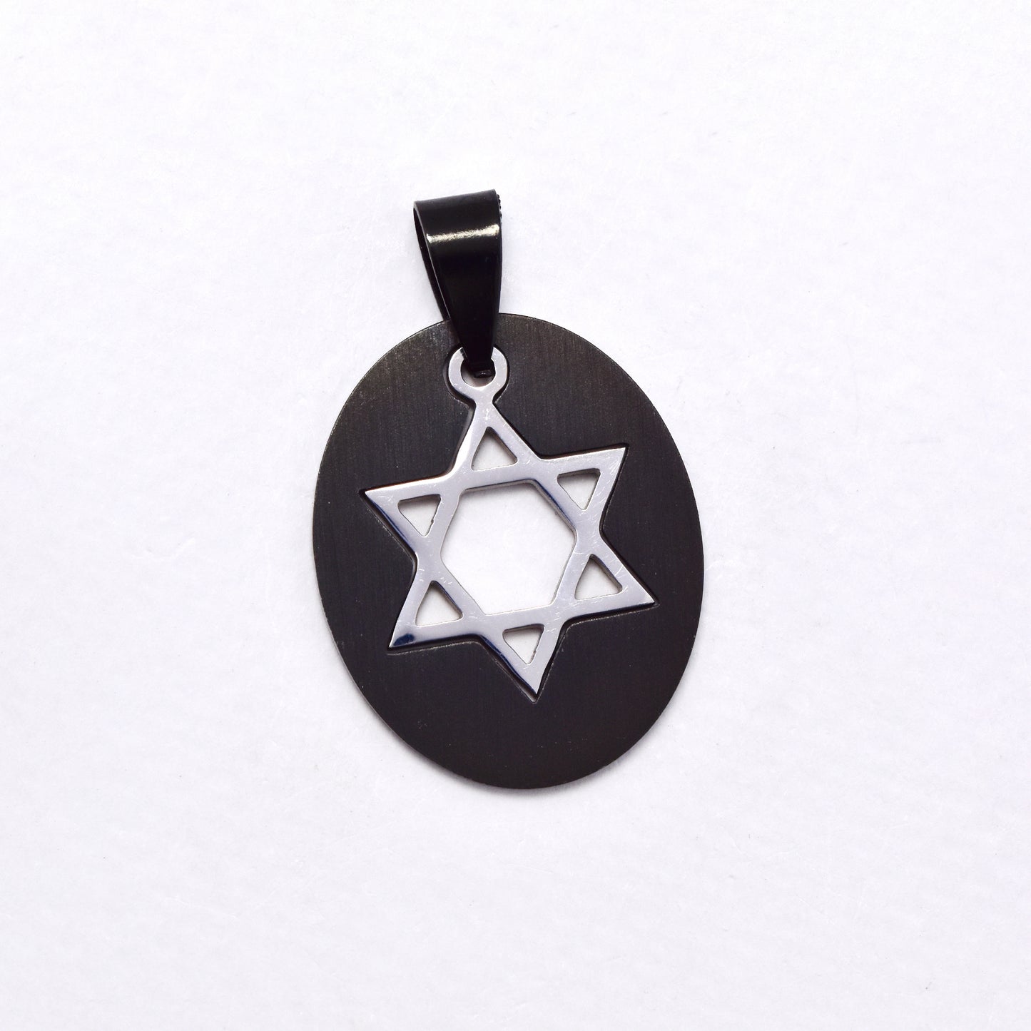 SSYP6067 - St Steel 32mm x 26mm Star of David cutout disk pendant