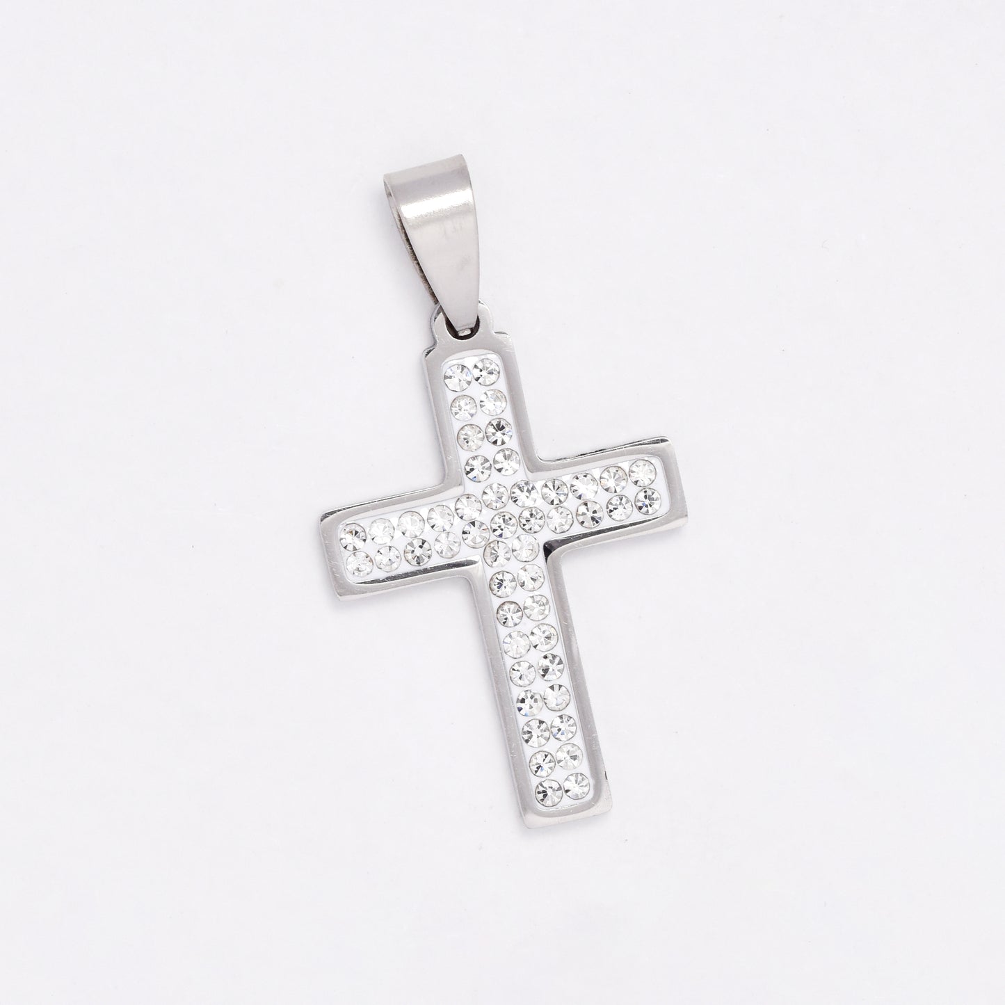 SSYP6446 - St Steel 30mm x 20mm crystal cross pendant