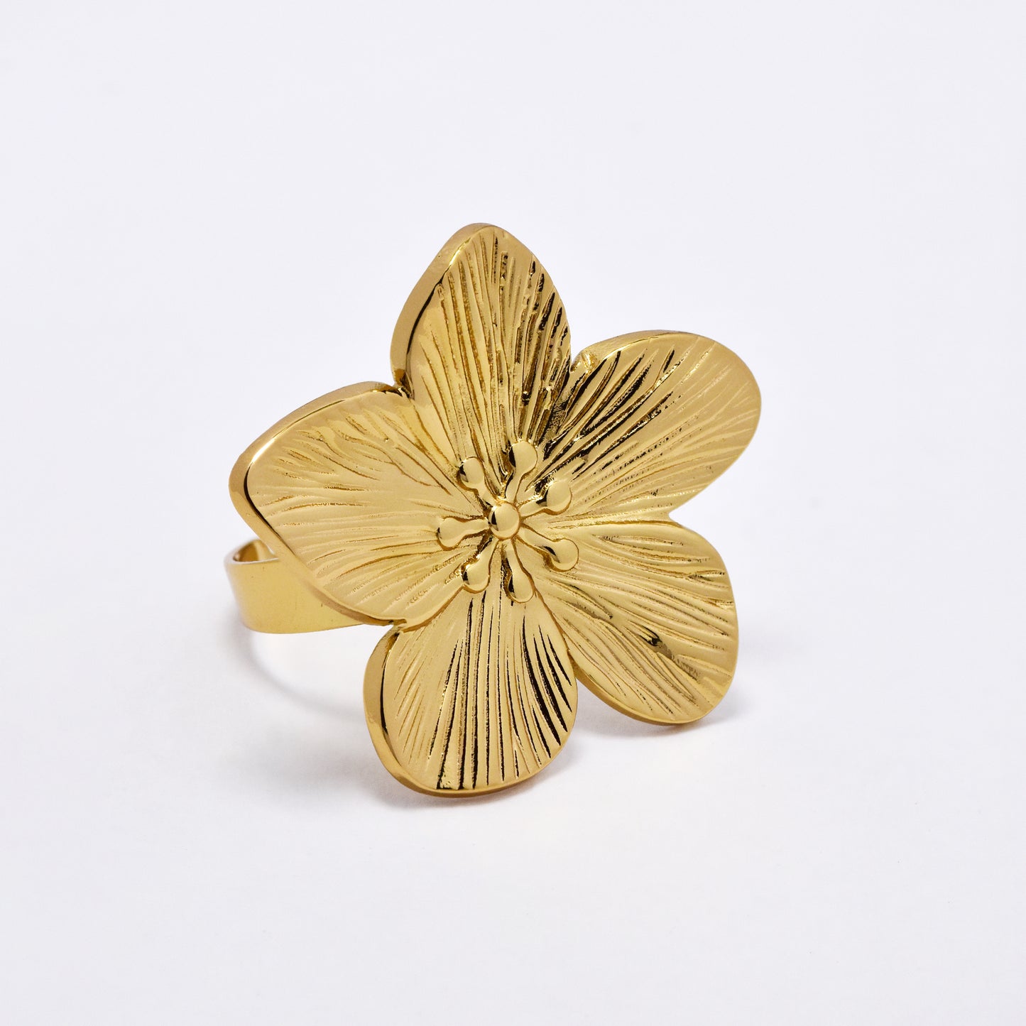 SSYR6138 - St Steel flower open size ring