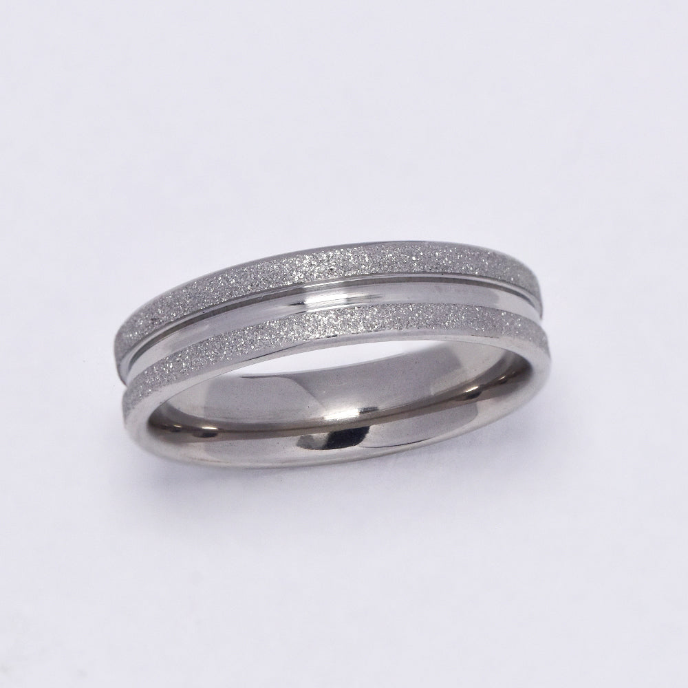 Stainless steel icing band with center groove - SSYR5297