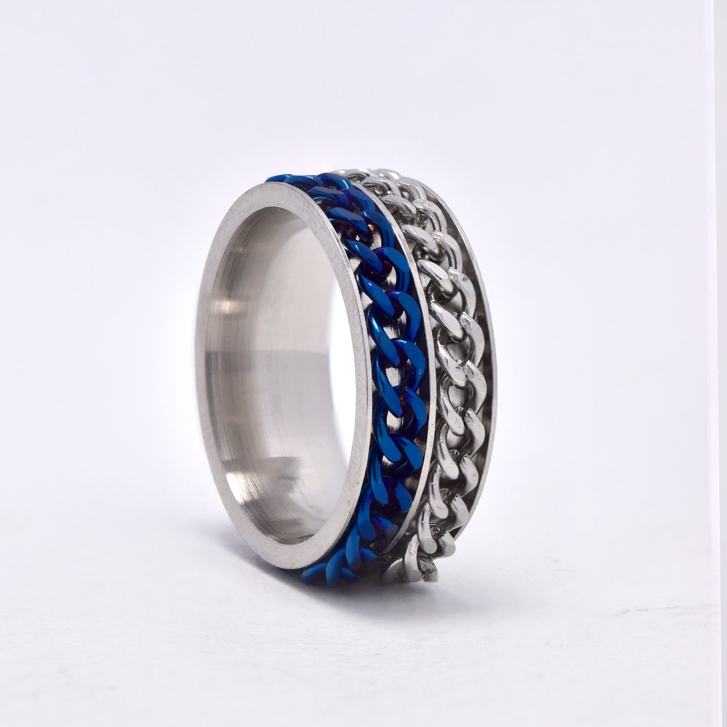 Steel ring with curb chain detail - SSYR5811