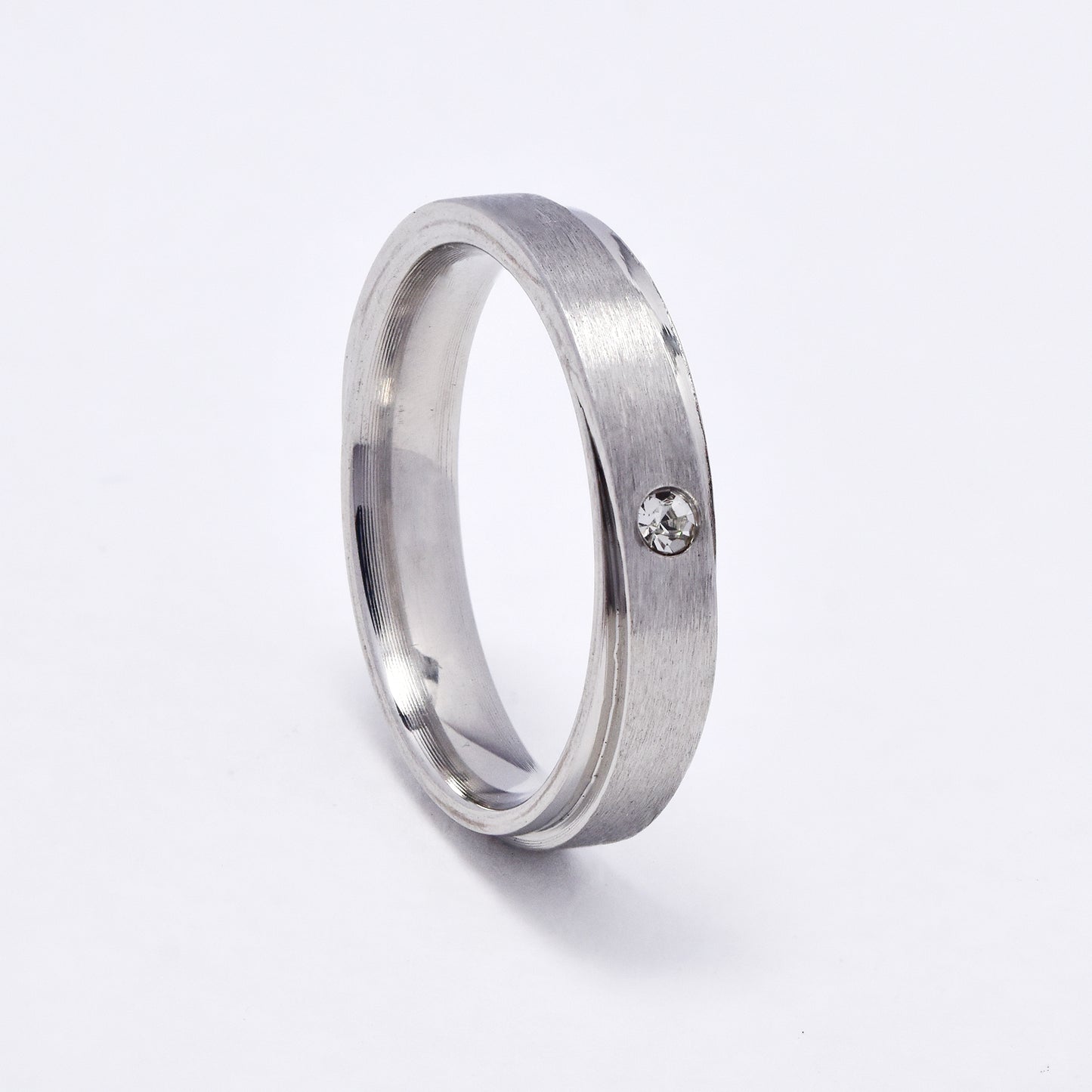 SSYR6103 - St Steel band with CZ