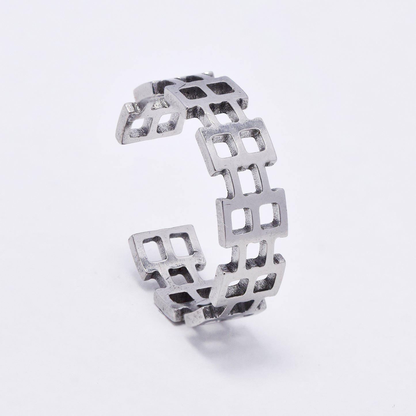 SSYR6106 - St Steel square link adjustible size ring