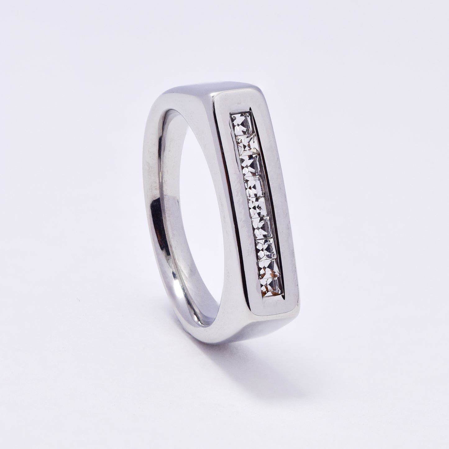 SSYR7073 - Steel 6mm CZ bar ring ring