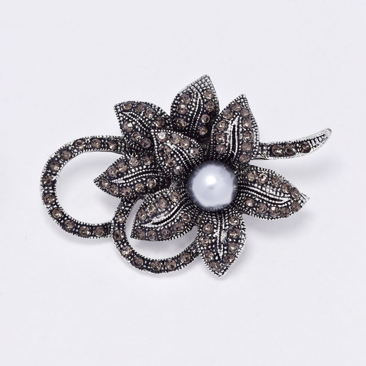 YBR6338 - Fashion flower with crystal & pearl brooch