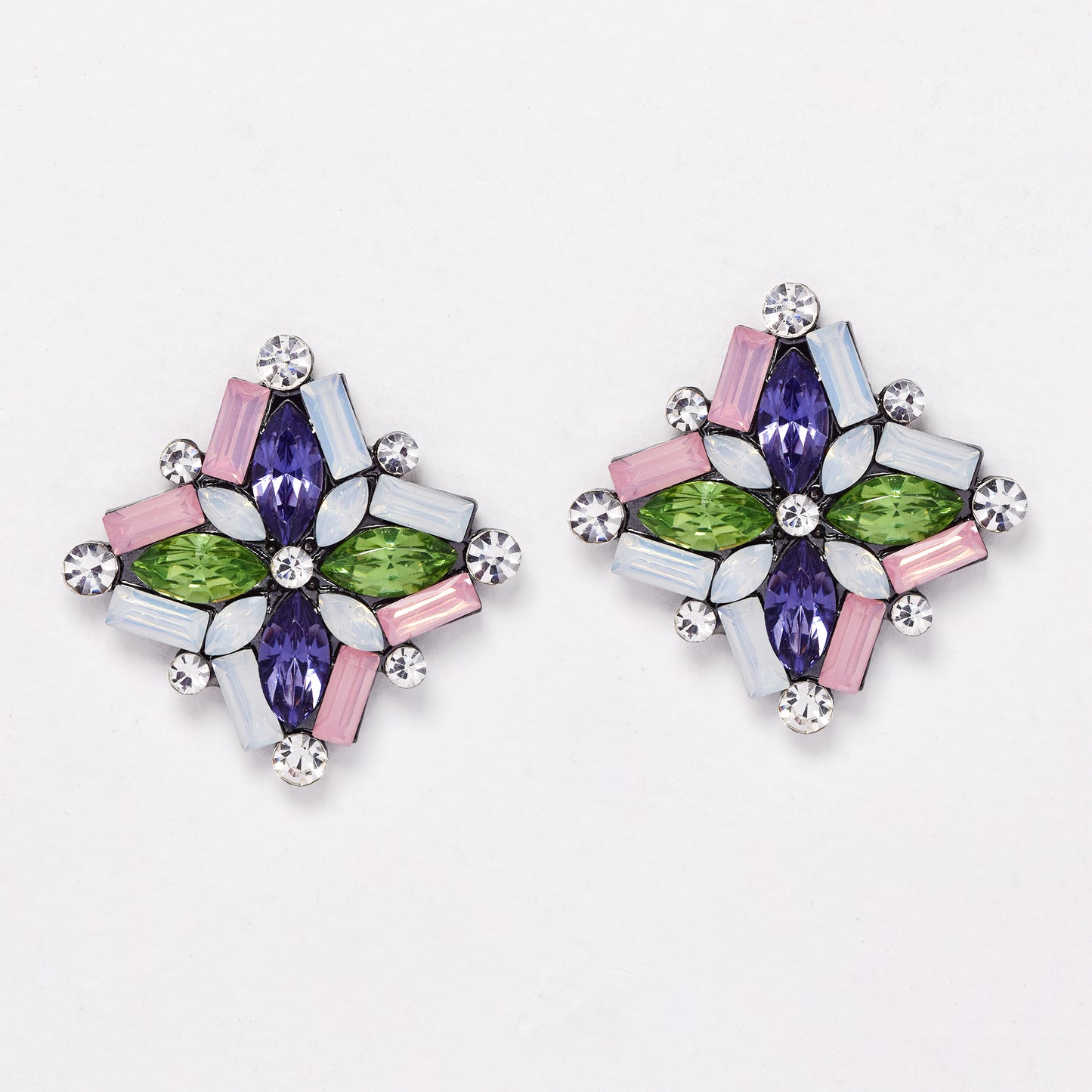 YE6697 - Fashion 31mm x 31mm multicolour stone earring