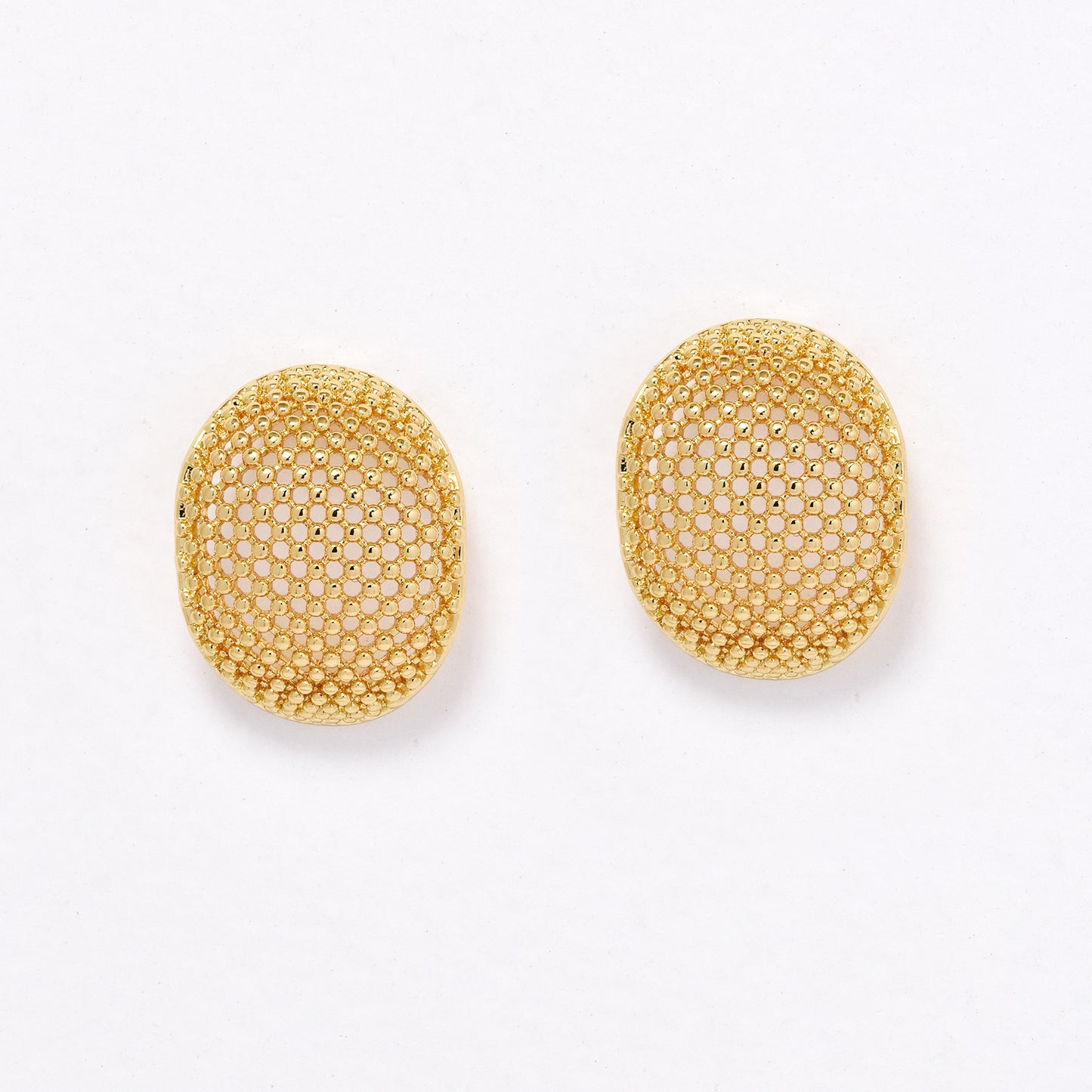 YE6716 - Fashion 17mm x 14mm domed mesh studs