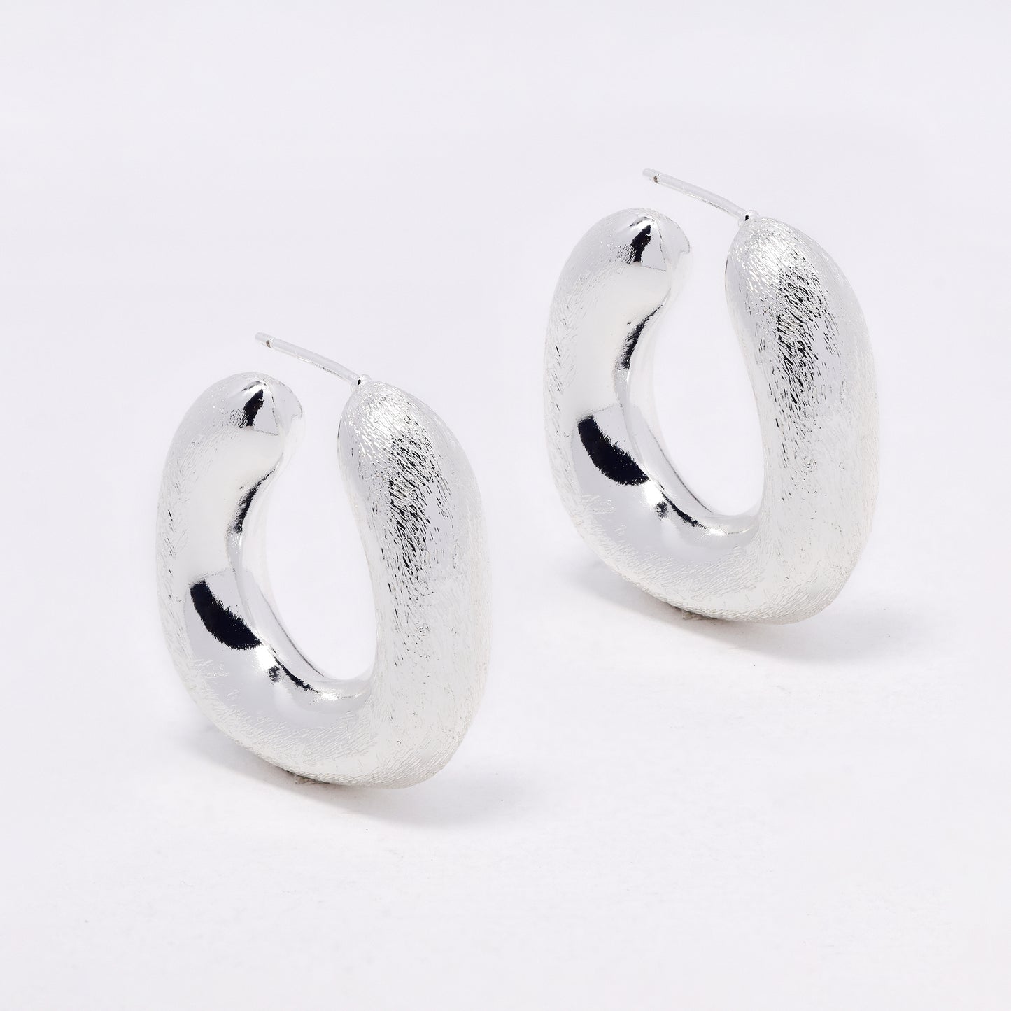 YE6723 - Fashion 30mm x 8mm textured square hoop studs