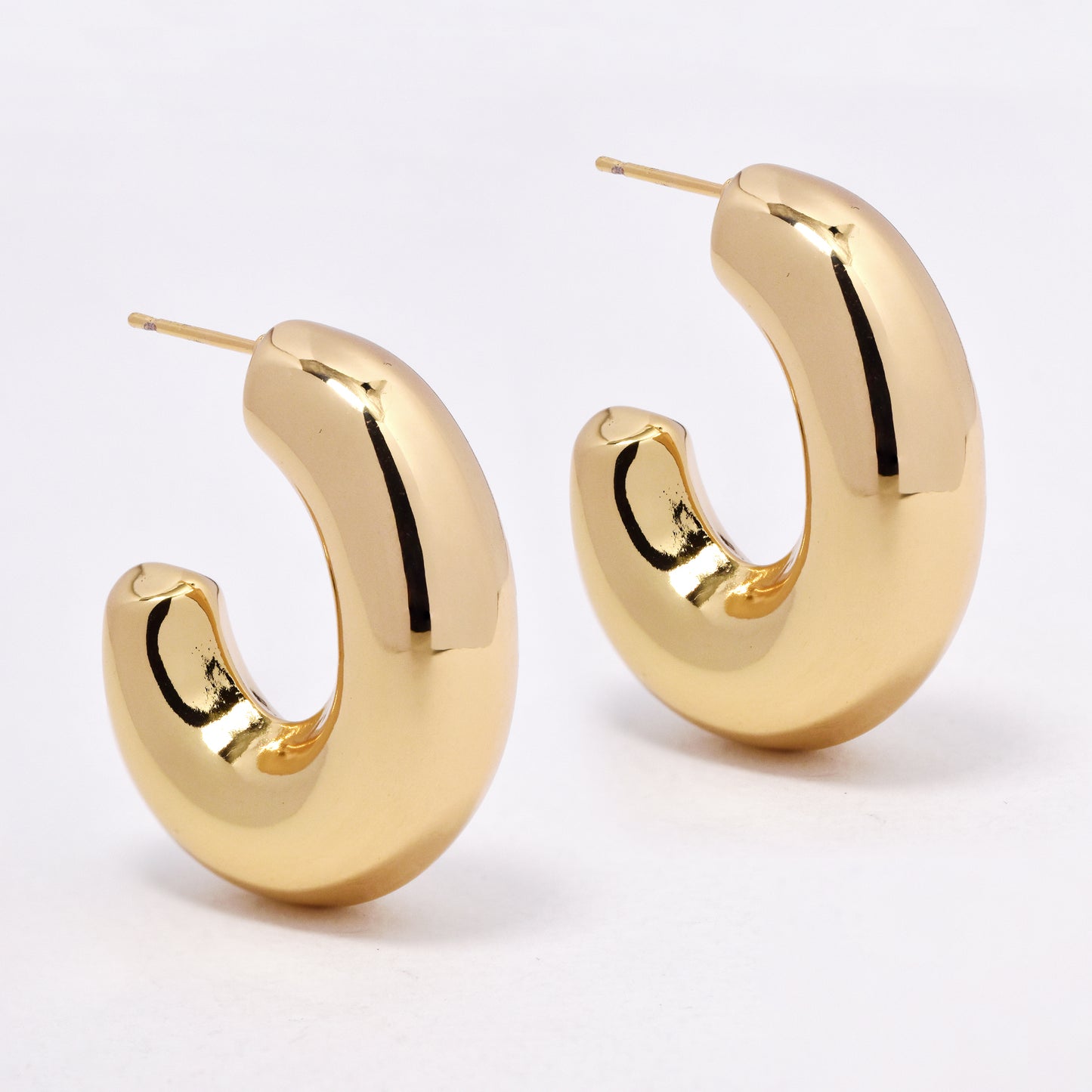 YE6724 - Fashion 34mm x 10mm chunky half hoop studs