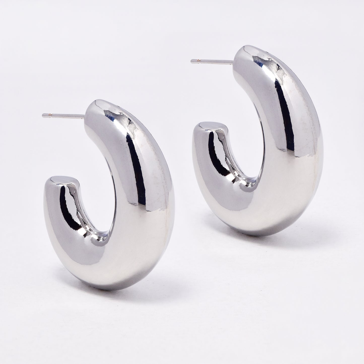 YE6724 - Fashion 34mm x 10mm chunky half hoop studs