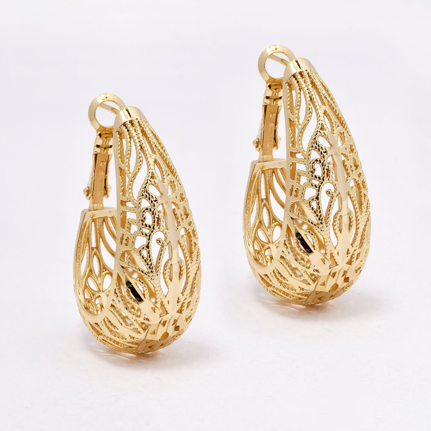 YE6725 - Fashion 36mm cutout pattern oval hoops
