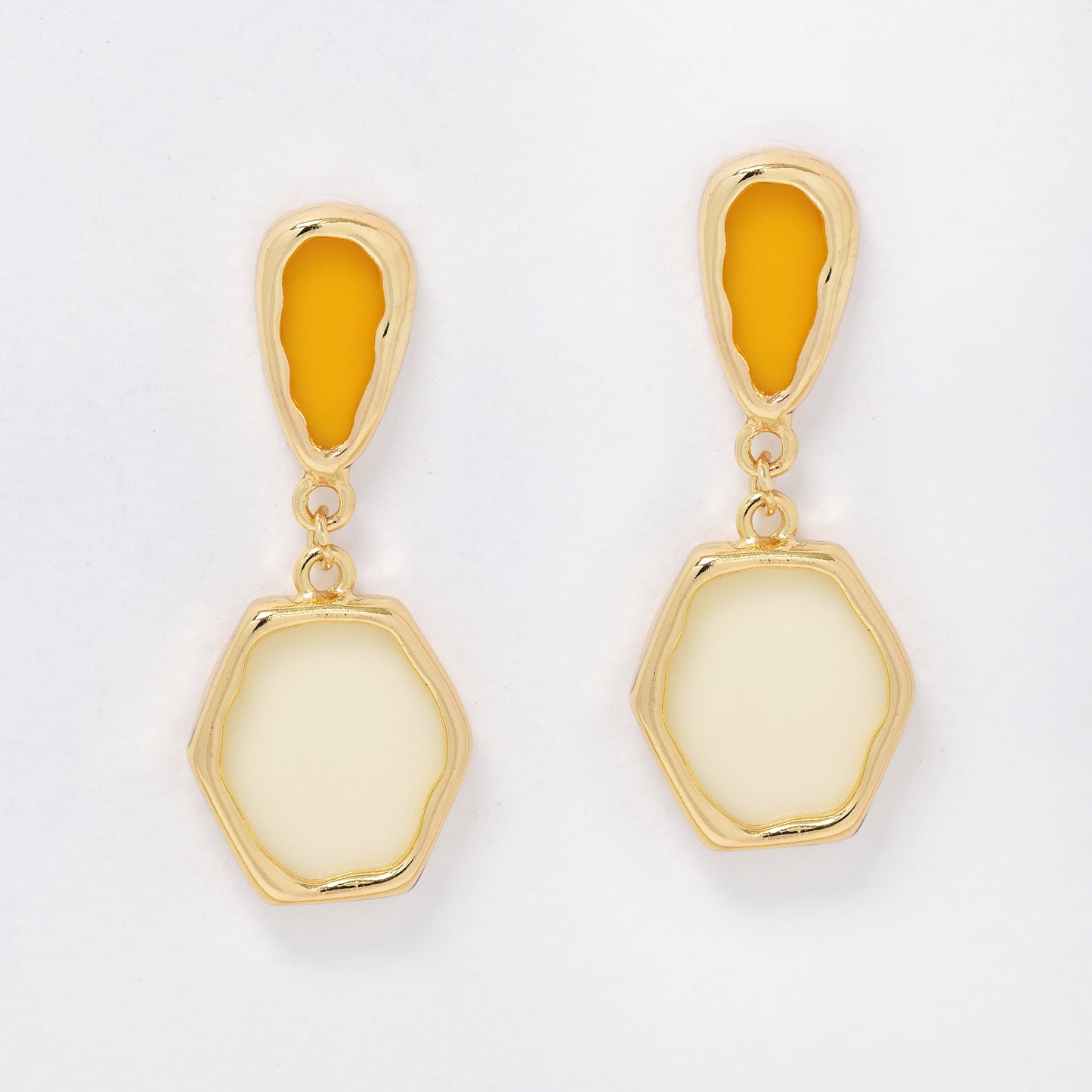 YE6743 - Fashion two tone drop studs