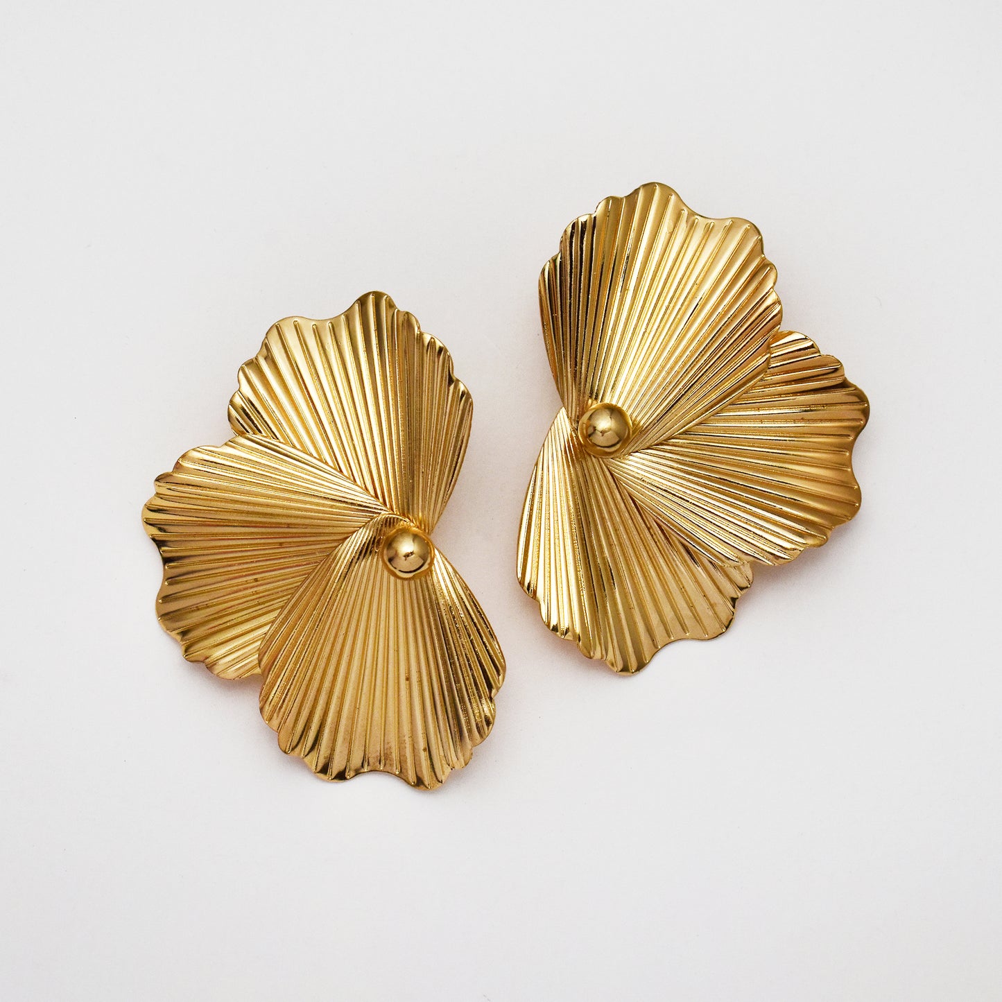 YE6775 - Fashion textured three-petal flower stud earring