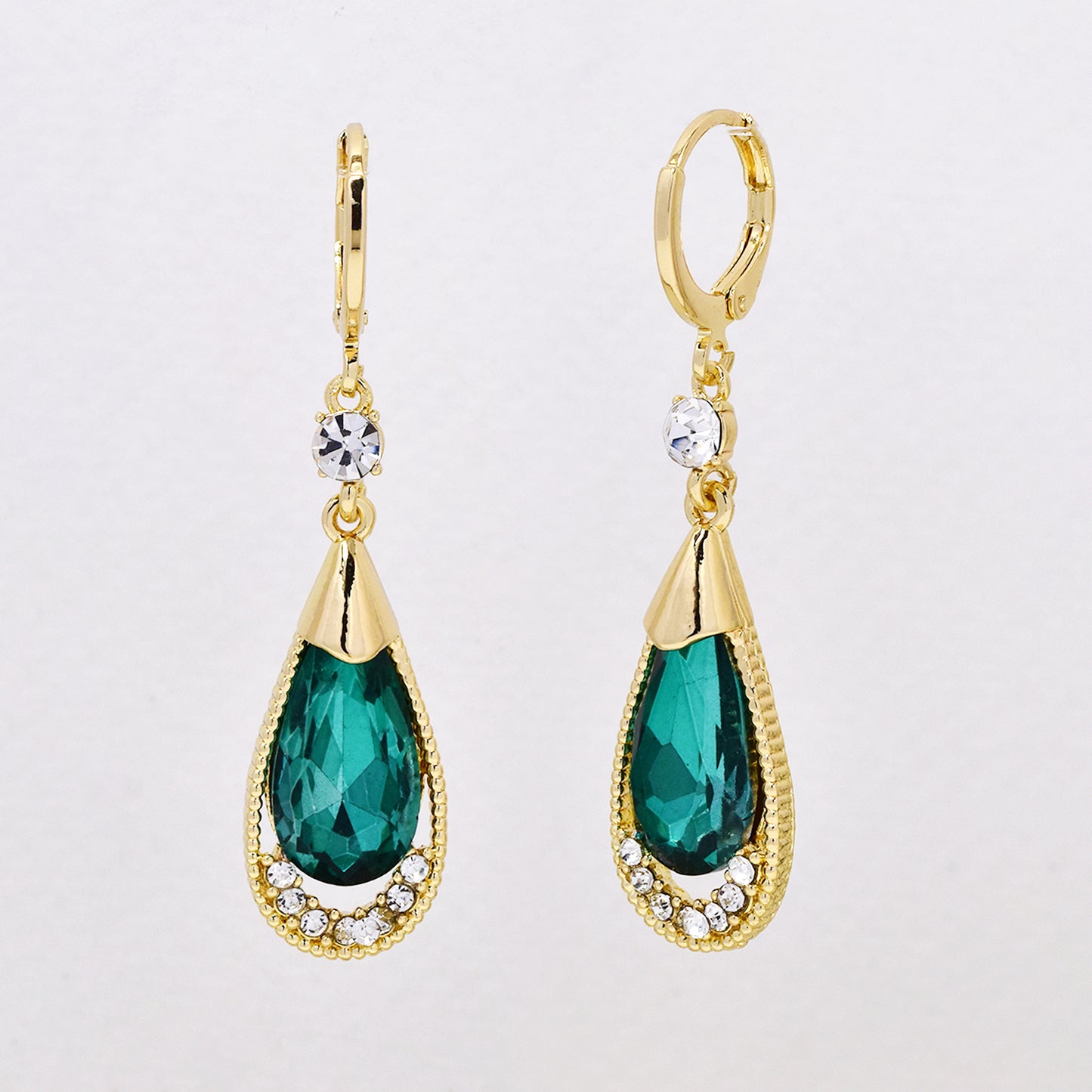 YE7520 - Crystal teardrop hoops