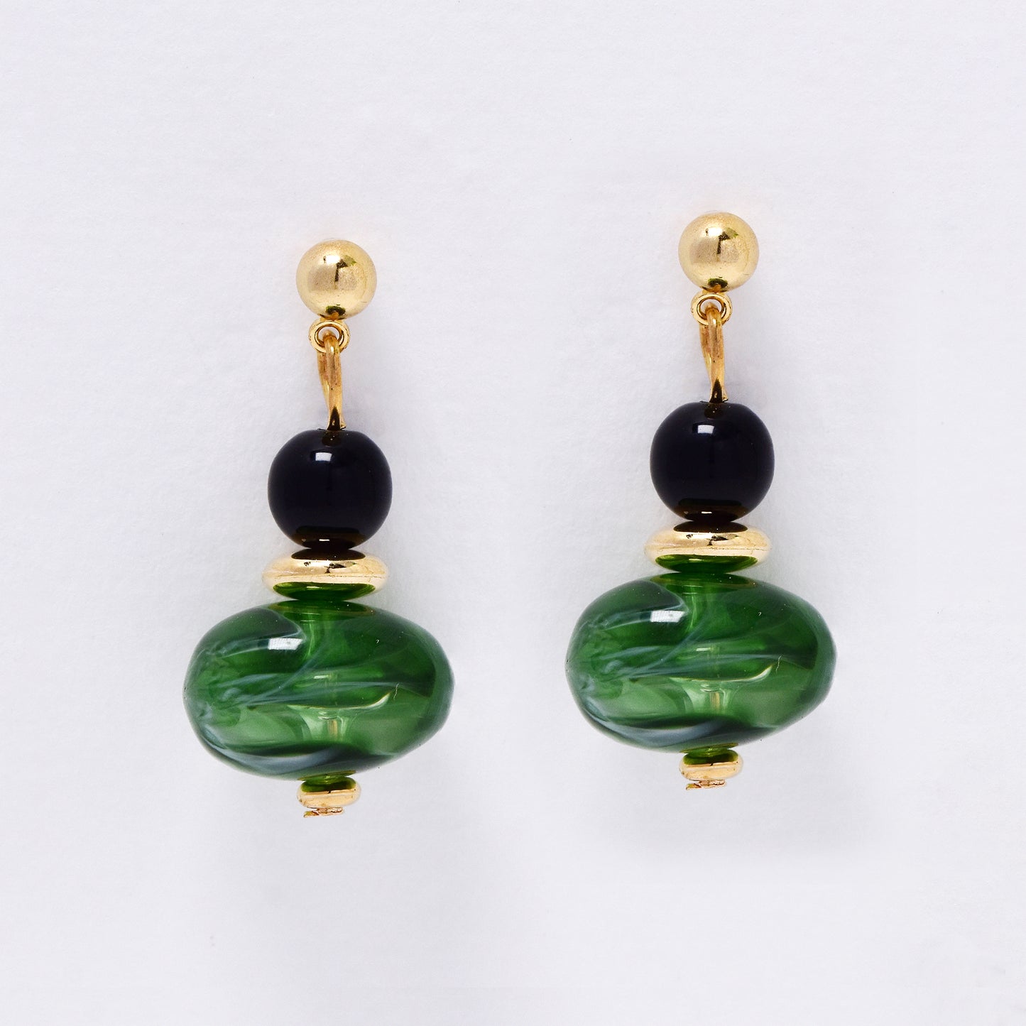 YE7666 - Ball drop stud earring