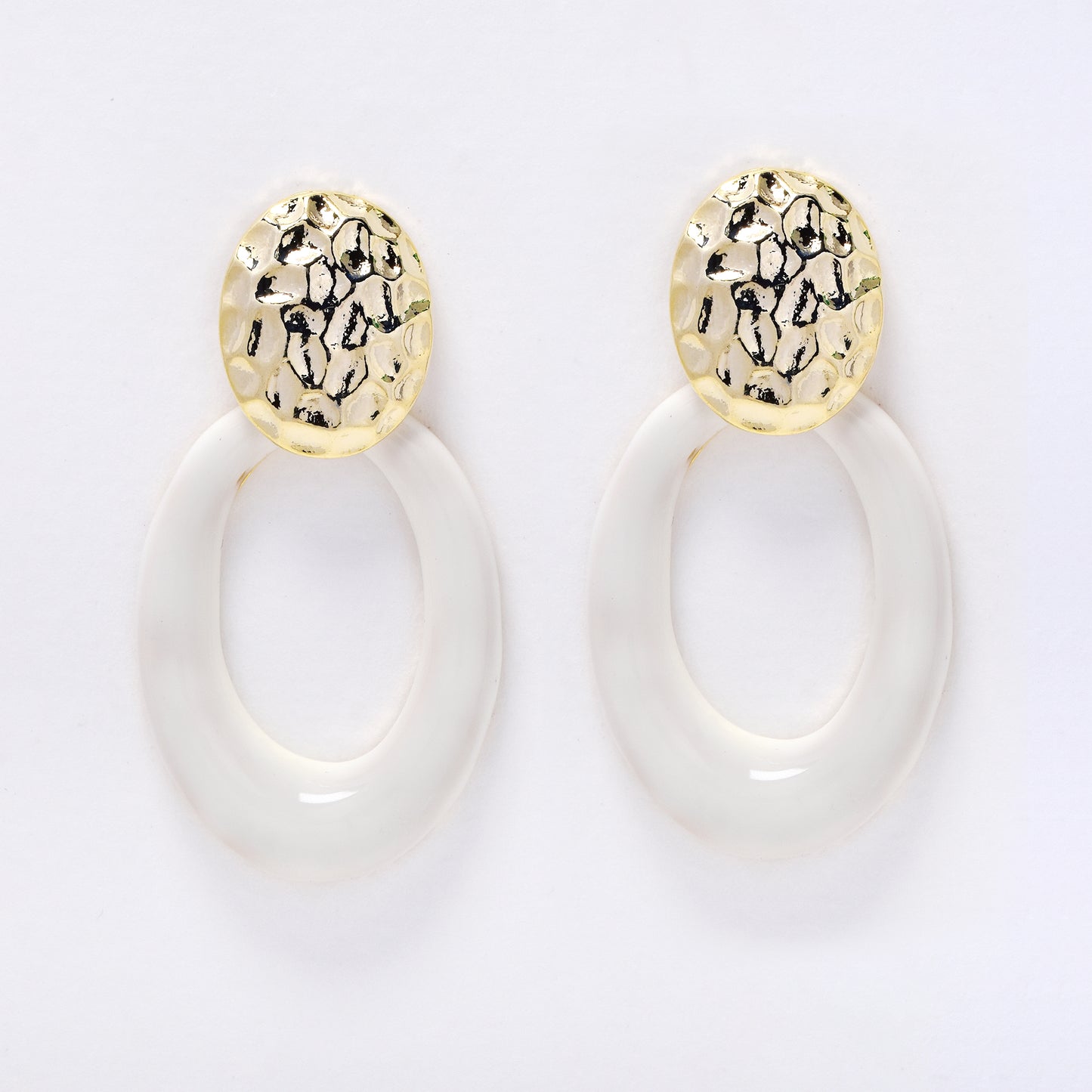 YE7685 - Oval enamel drop stud earring