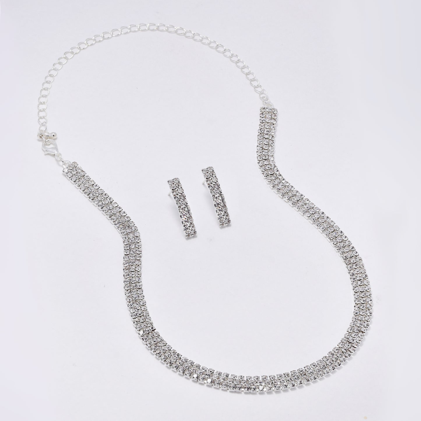 YST6362 - Fashion diamante choker necklace and earring set