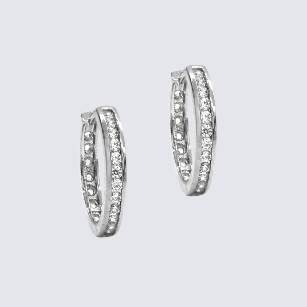 CZYE3765 - Premium brass cubic zirconia 20 mm single row huggie earrings