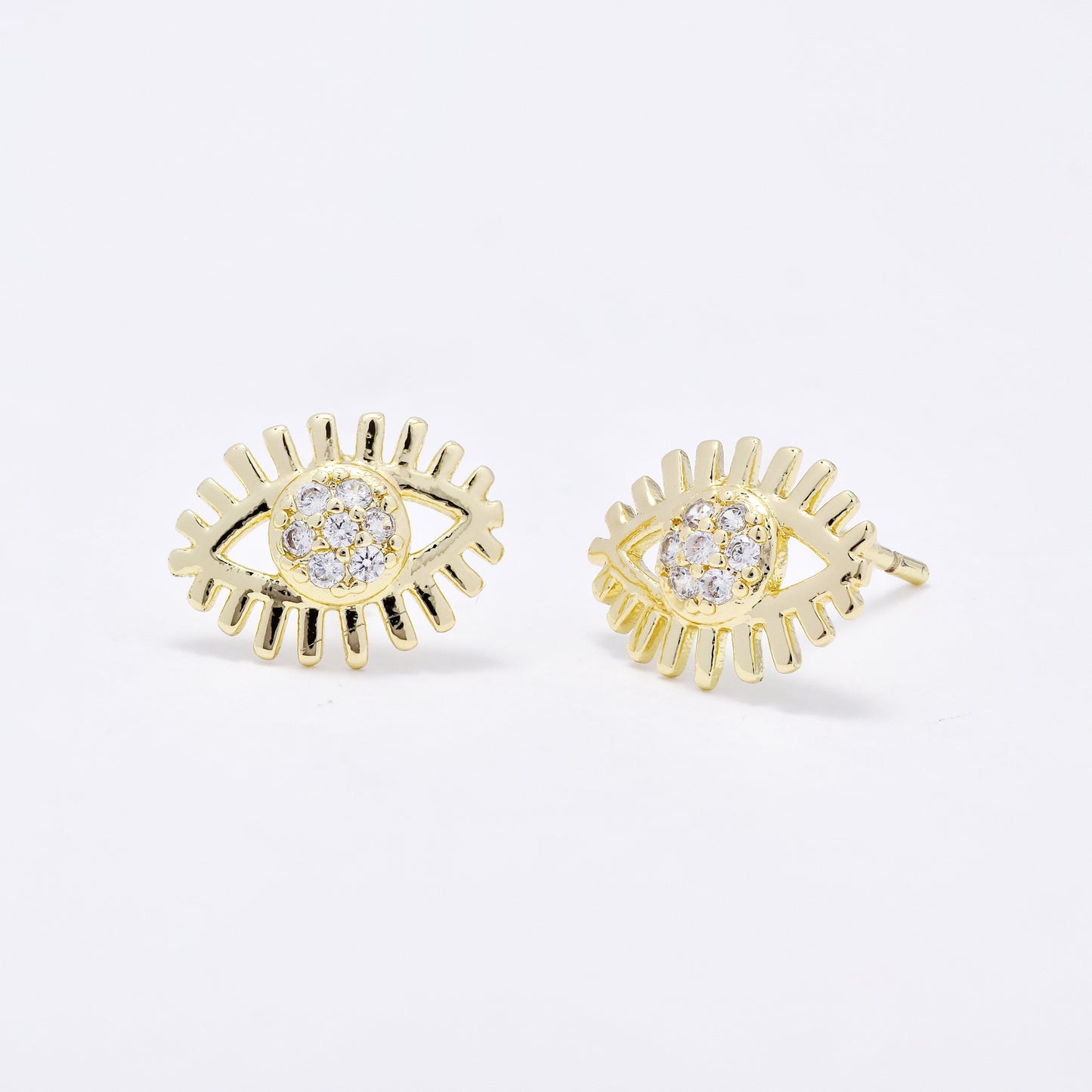 CZYE6154 - Premium brass 8mm x 10mm CZ eye stud earrings