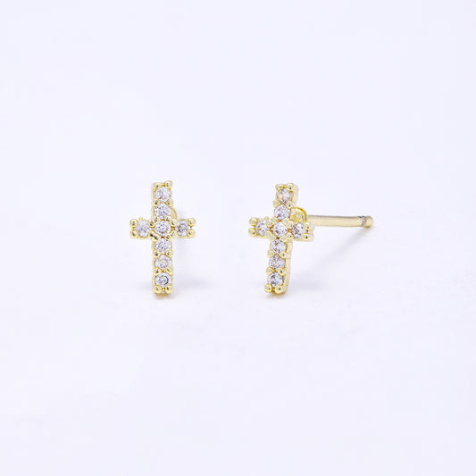 CZYE7220 - Premium brass 8mm x 4.5mm CZ cross stud